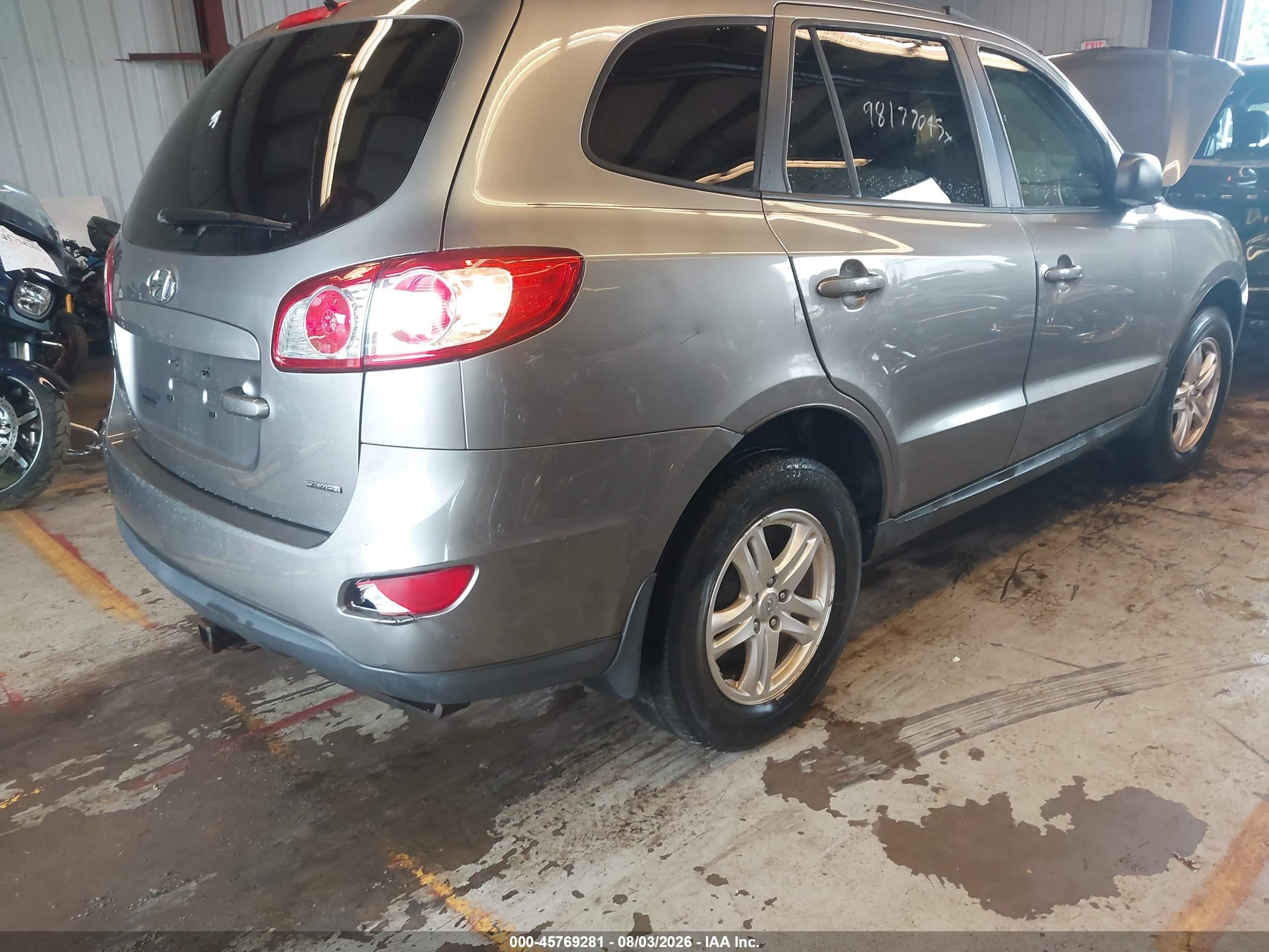 2012 Hyundai Santa Fe Gls V6 Gray vin: 5XYZGDAG2CG135971