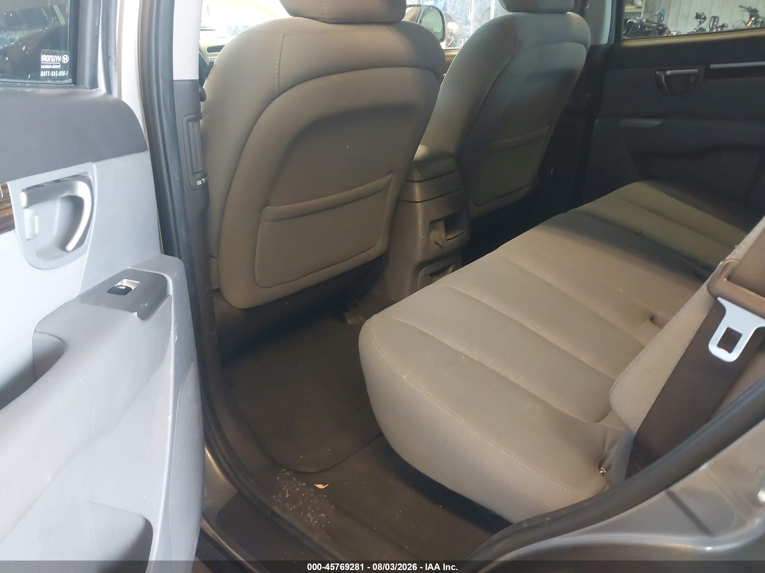 2012 Hyundai Santa Fe Gls V6 Gray vin: 5XYZGDAG2CG135971