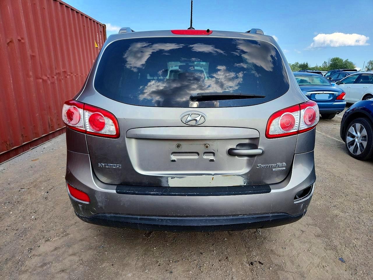 2011 Hyundai Santa Fe Gls Gray vin: 5XYZGDAG4BG054601