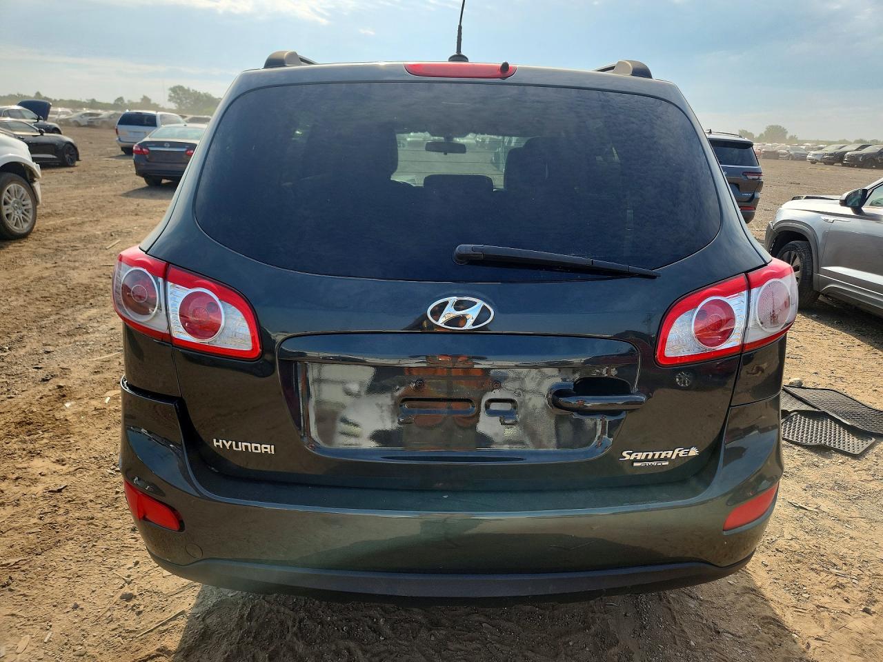 2011 Hyundai Santa Fe Gls Gray vin: 5XYZGDAG4BG059085