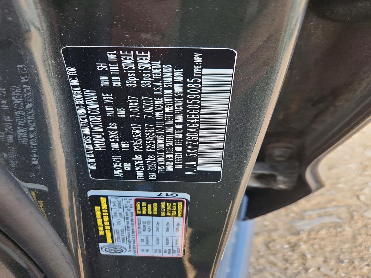 2011 Hyundai Santa Fe Gls Gray vin: 5XYZGDAG4BG059085