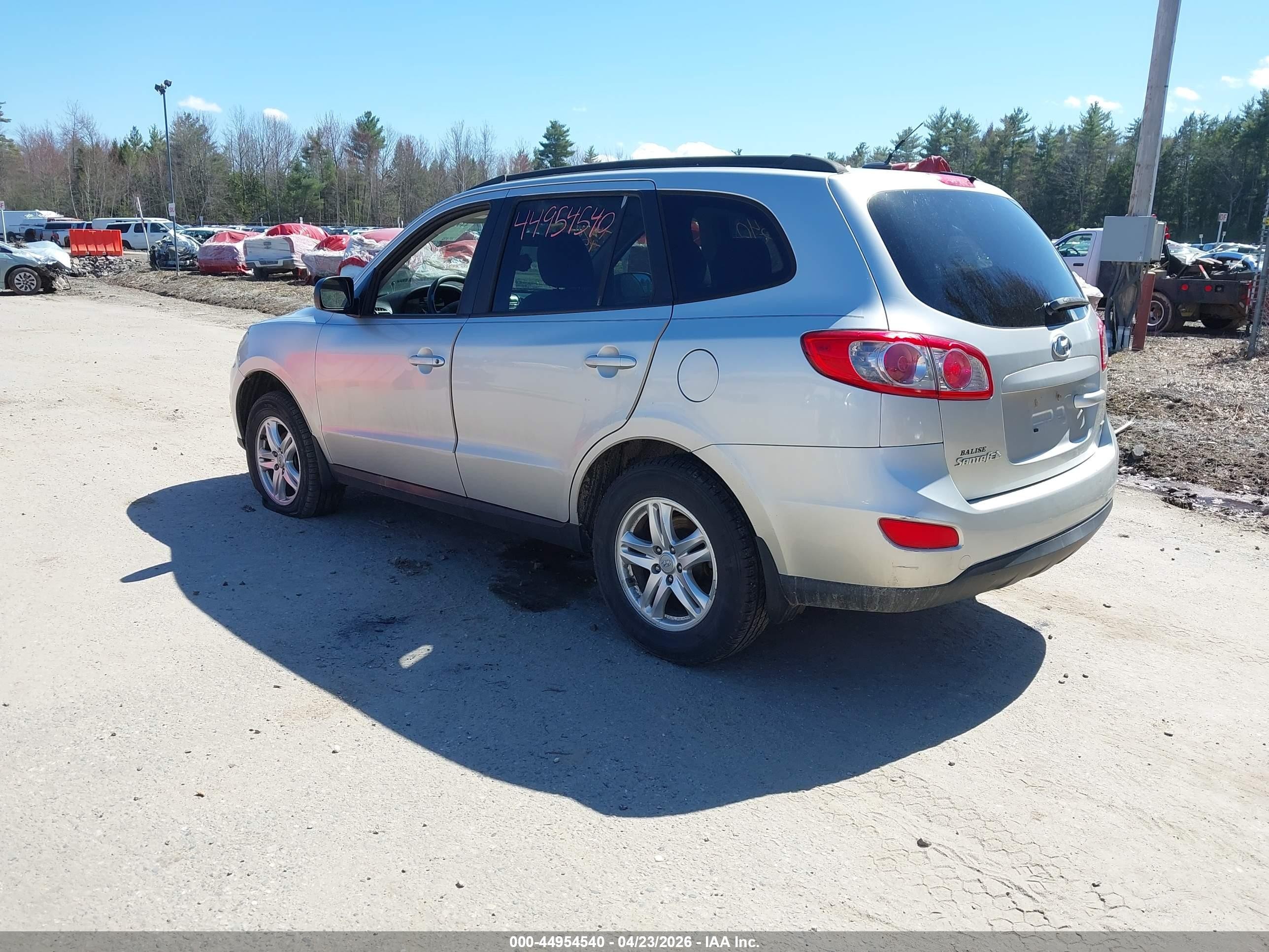 2012 Hyundai Santa Fe Gls V6 Silver vin: 5XYZGDAG4CG116533