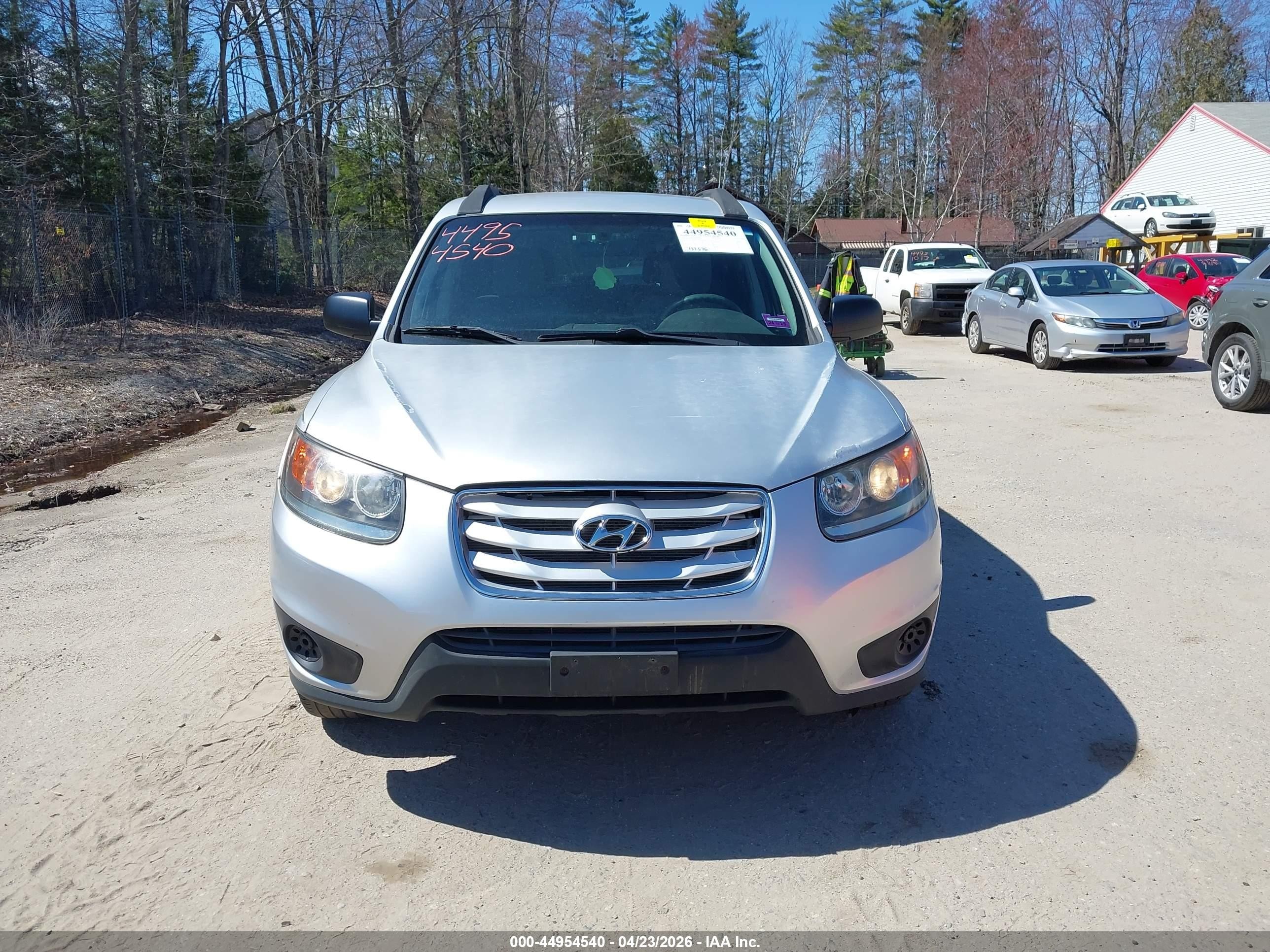 2012 Hyundai Santa Fe Gls V6 Silver vin: 5XYZGDAG4CG116533