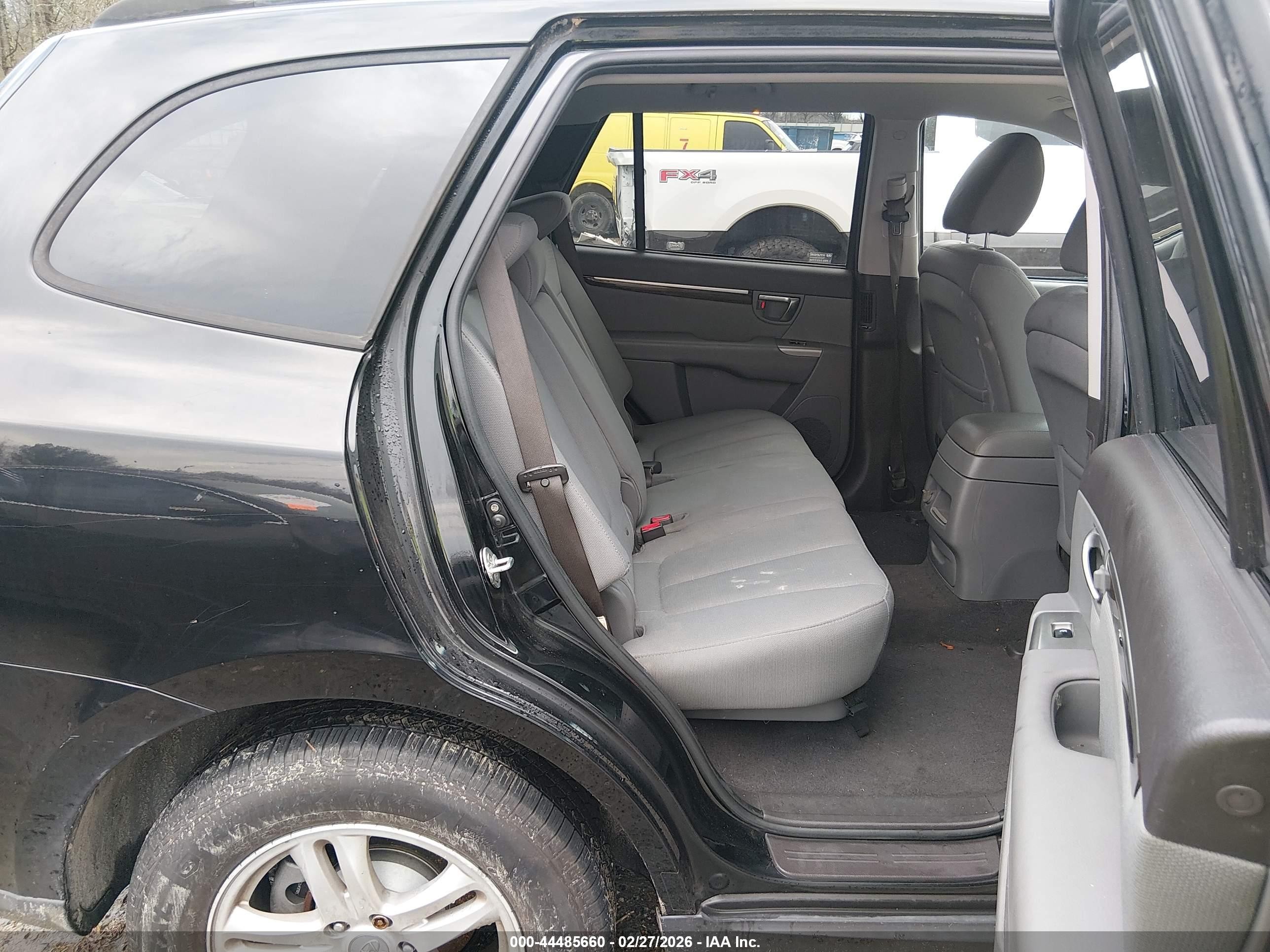 2011 Hyundai Santa Fe Gls V6 Black vin: 5XYZGDAG5BG020019