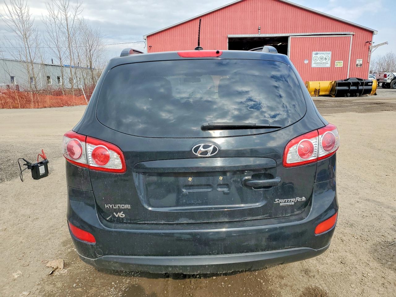2011 Hyundai Santa Fe Gls Черный vin: 5XYZGDAG8BG055833