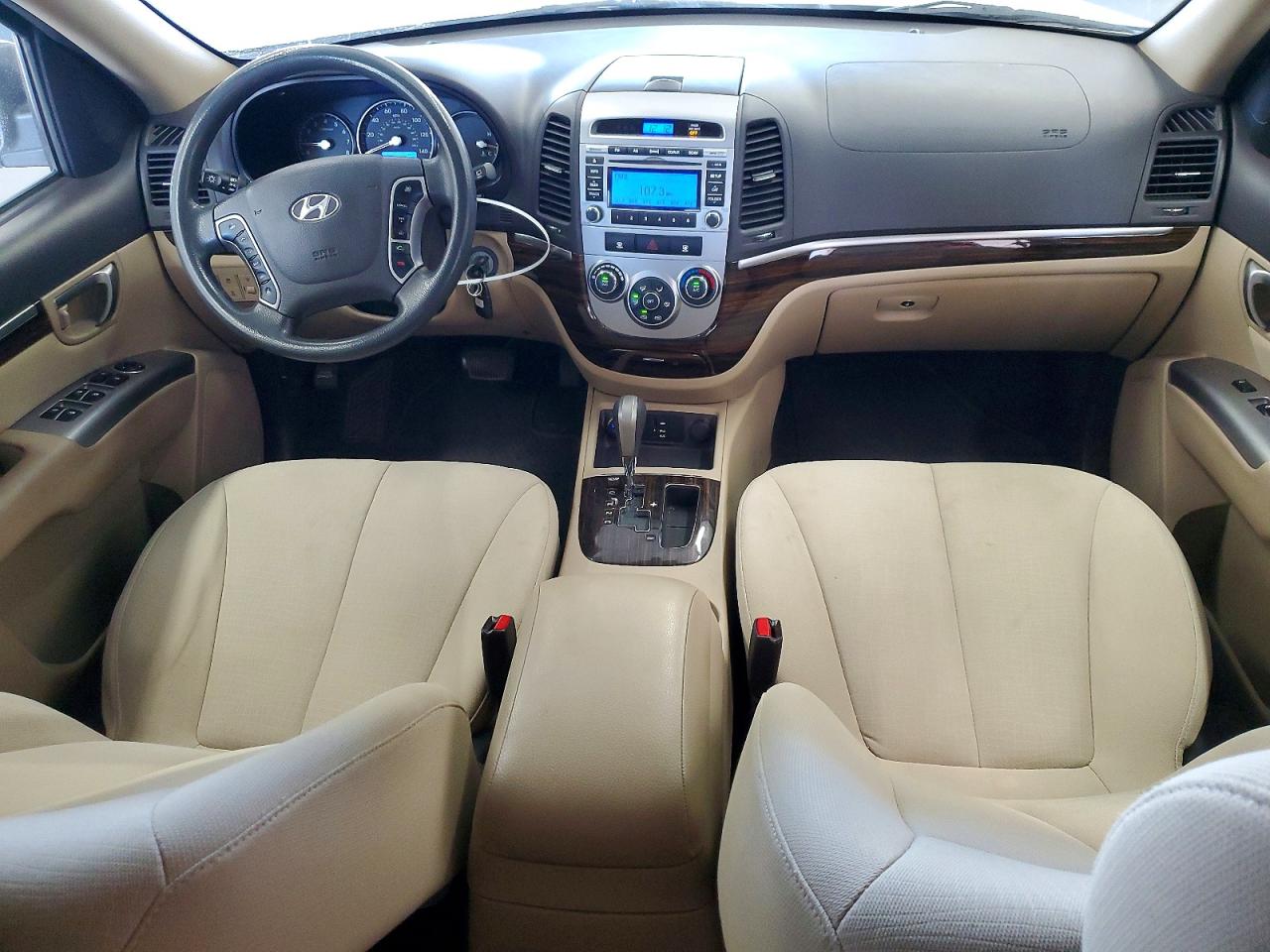 2012 Hyundai Santa Fe Gls White vin: 5XYZGDAG9CG123865
