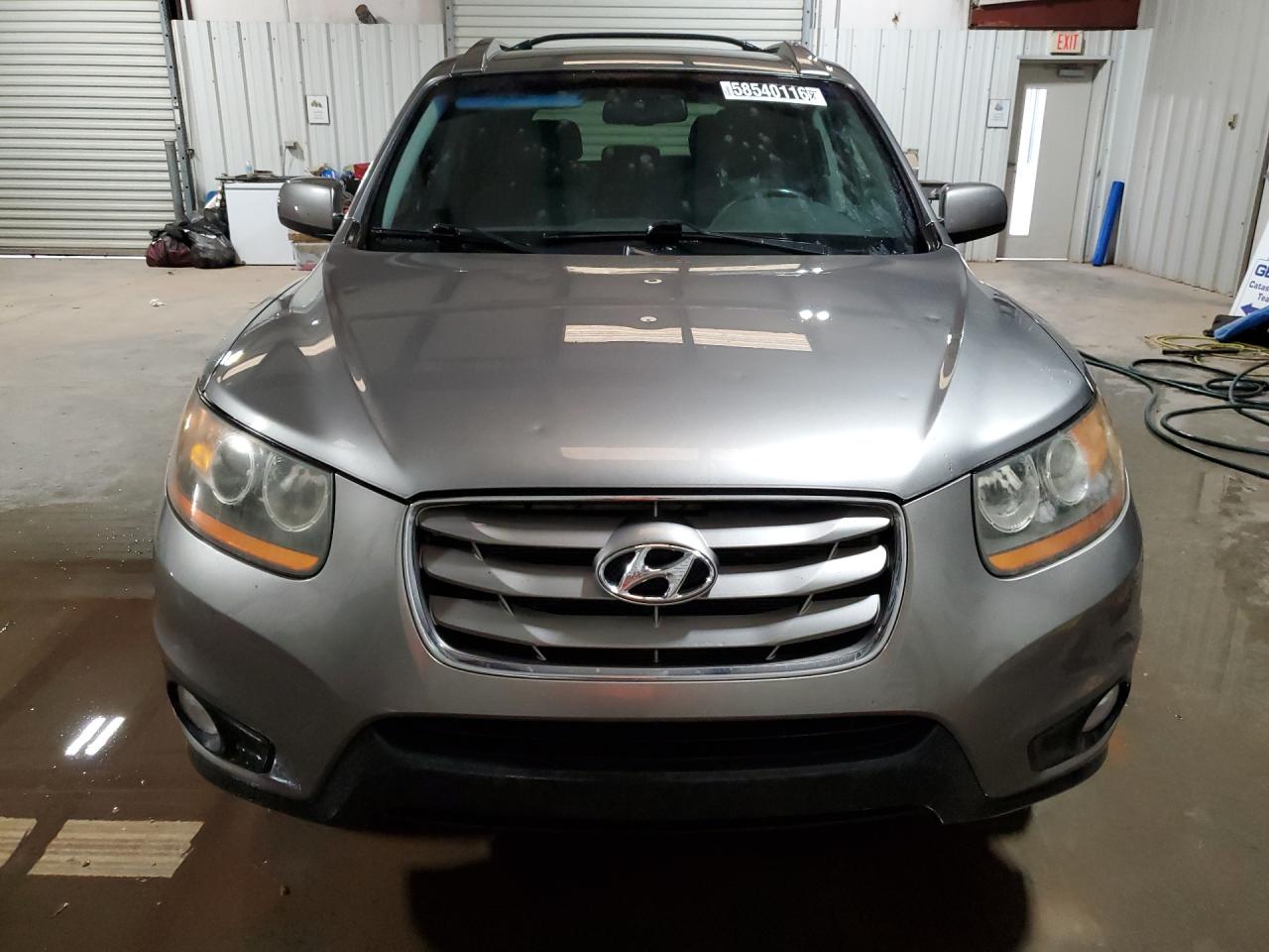 2011 Hyundai Santa Fe Se Серый vin: 5XYZH4AG2BG044923 Damage: Left Head Lamp, Faded, Repair Required