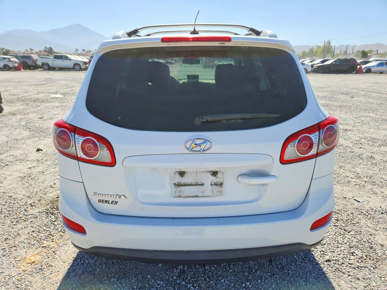 2012 Hyundai Santa Fe Se White vin: 5XYZH4AG2CG135255