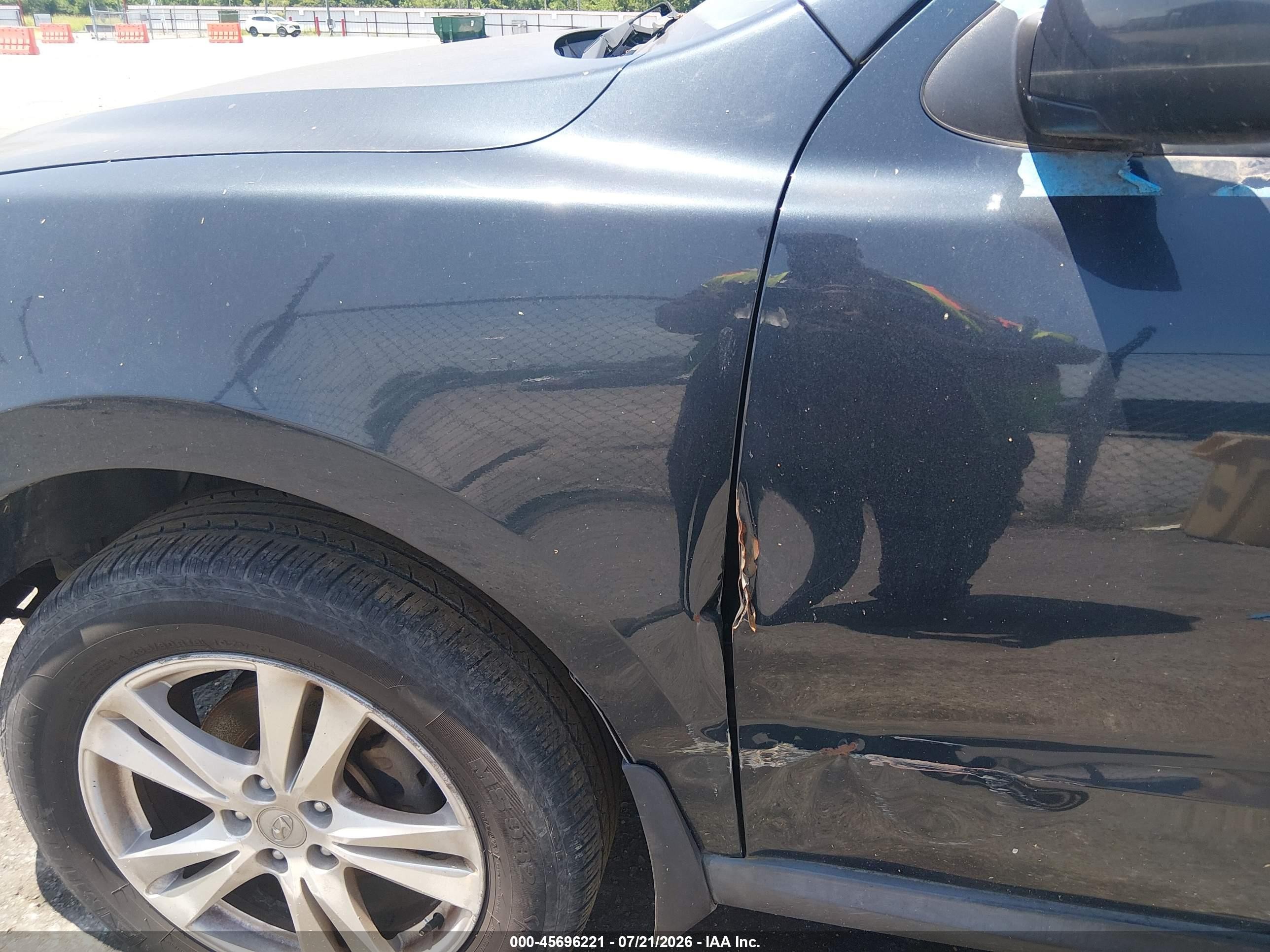 2012 Hyundai Santa Fe Se Dark Blue vin: 5XYZH4AG4CG140599