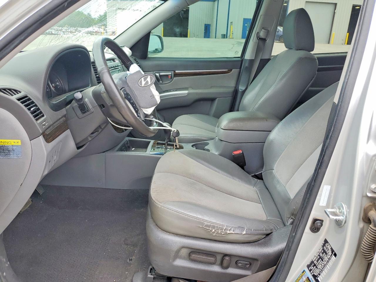 2012 Hyundai Santa Fe Se Silver vin: 5XYZH4AG9CG152165