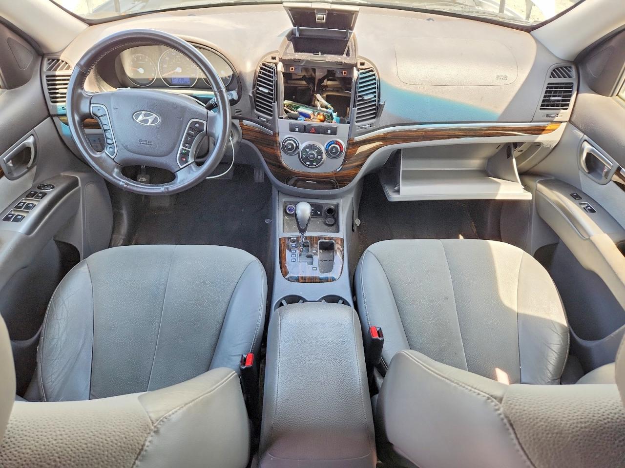 2012 Hyundai Santa Fe Se White vin: 5XYZHDAG1CG132346