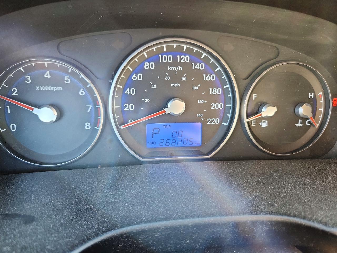 2011 Hyundai Santa Fe Se Brown vin: 5XYZHDAG2BG015003