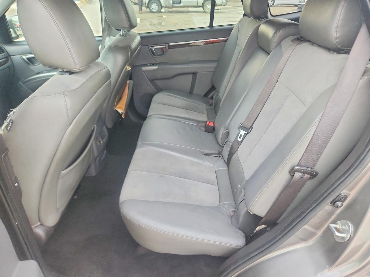2012 Hyundai Santa Fe Se Beige vin: 5XYZHDAG4CG139534