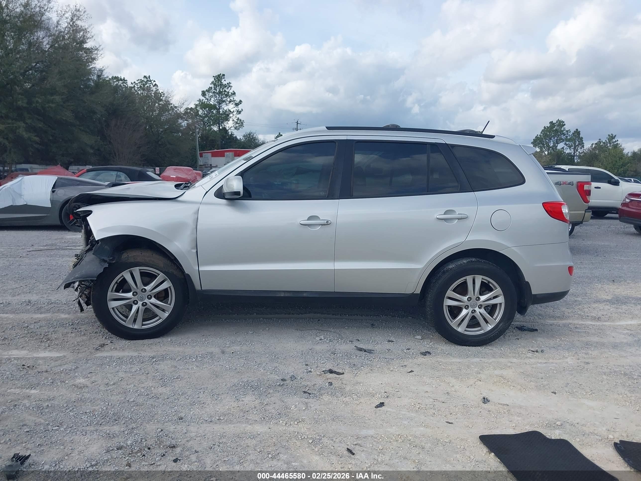 2012 Hyundai Santa Fe Se Silver vin: 5XYZHDAG4CG156186