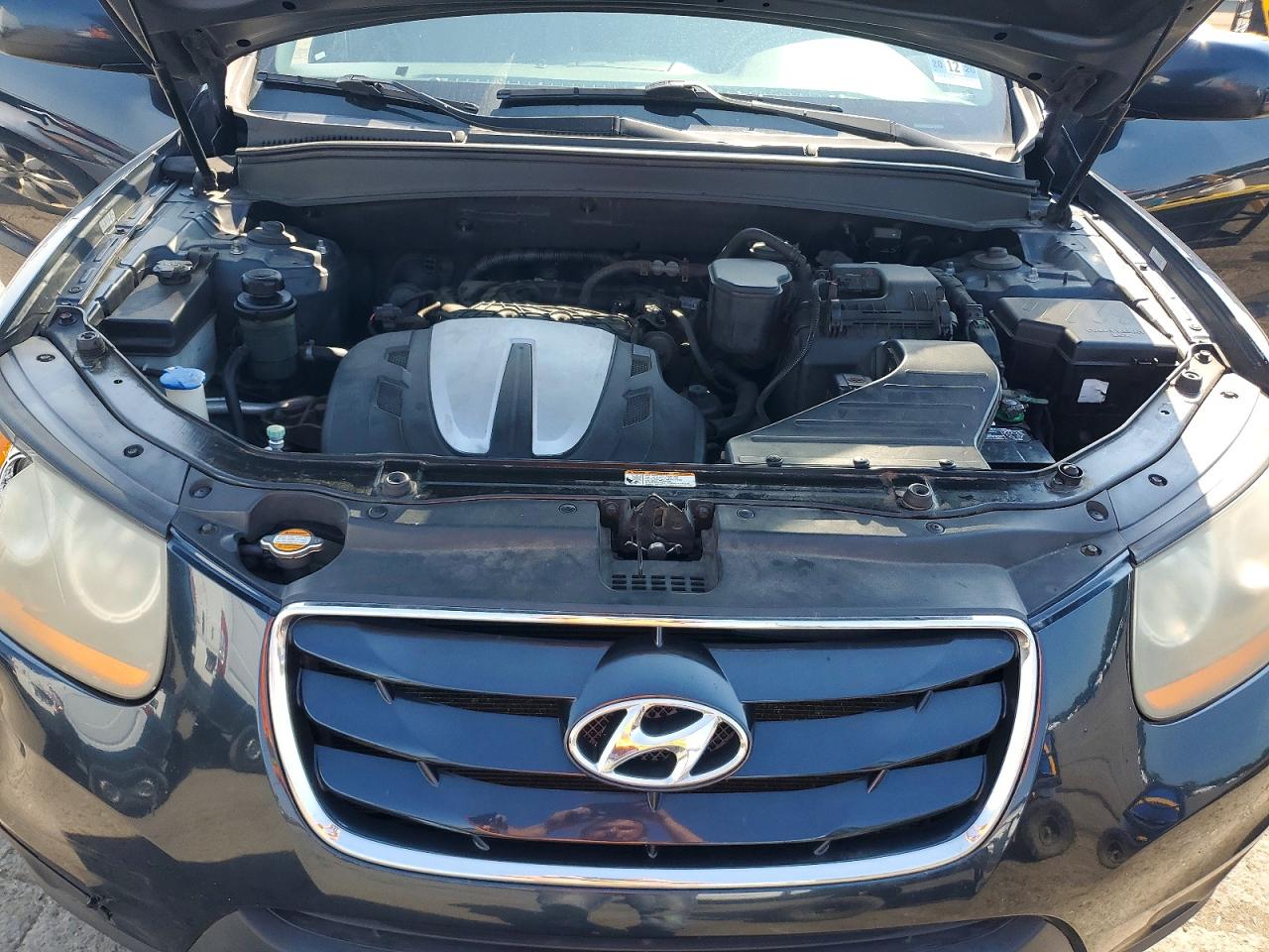 2011 Hyundai Santa Fe Se Blue vin: 5XYZHDAG7BG038986