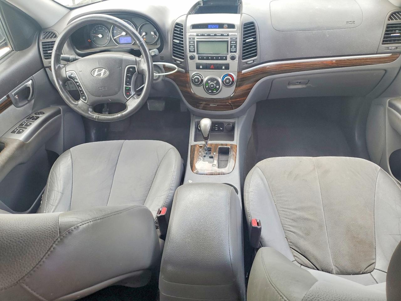 2012 Hyundai Santa Fe Se Gray vin: 5XYZHDAG7CG107094
