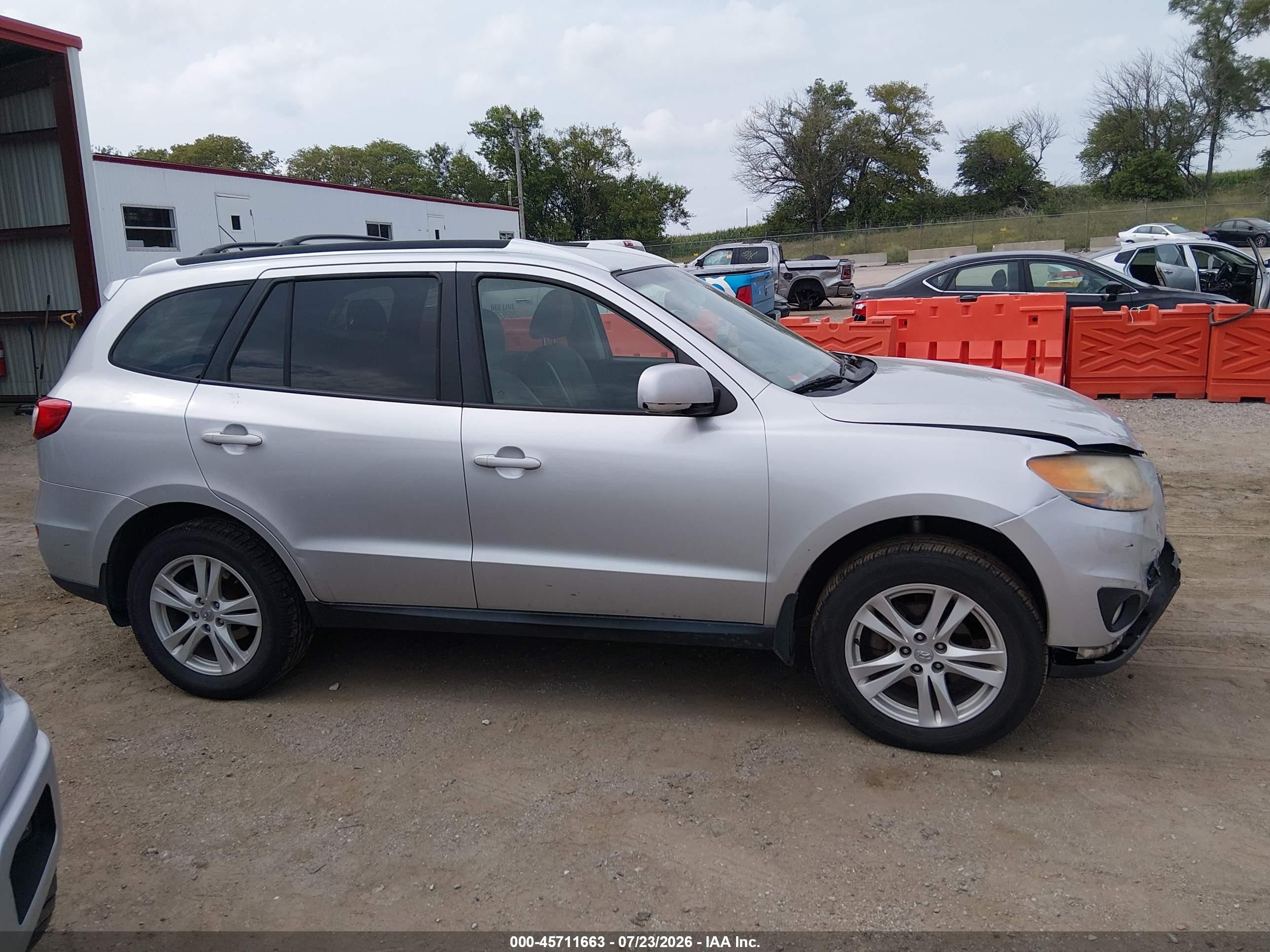 2011 Hyundai Santa Fe Se Silver vin: 5XYZHDAG8BG033845