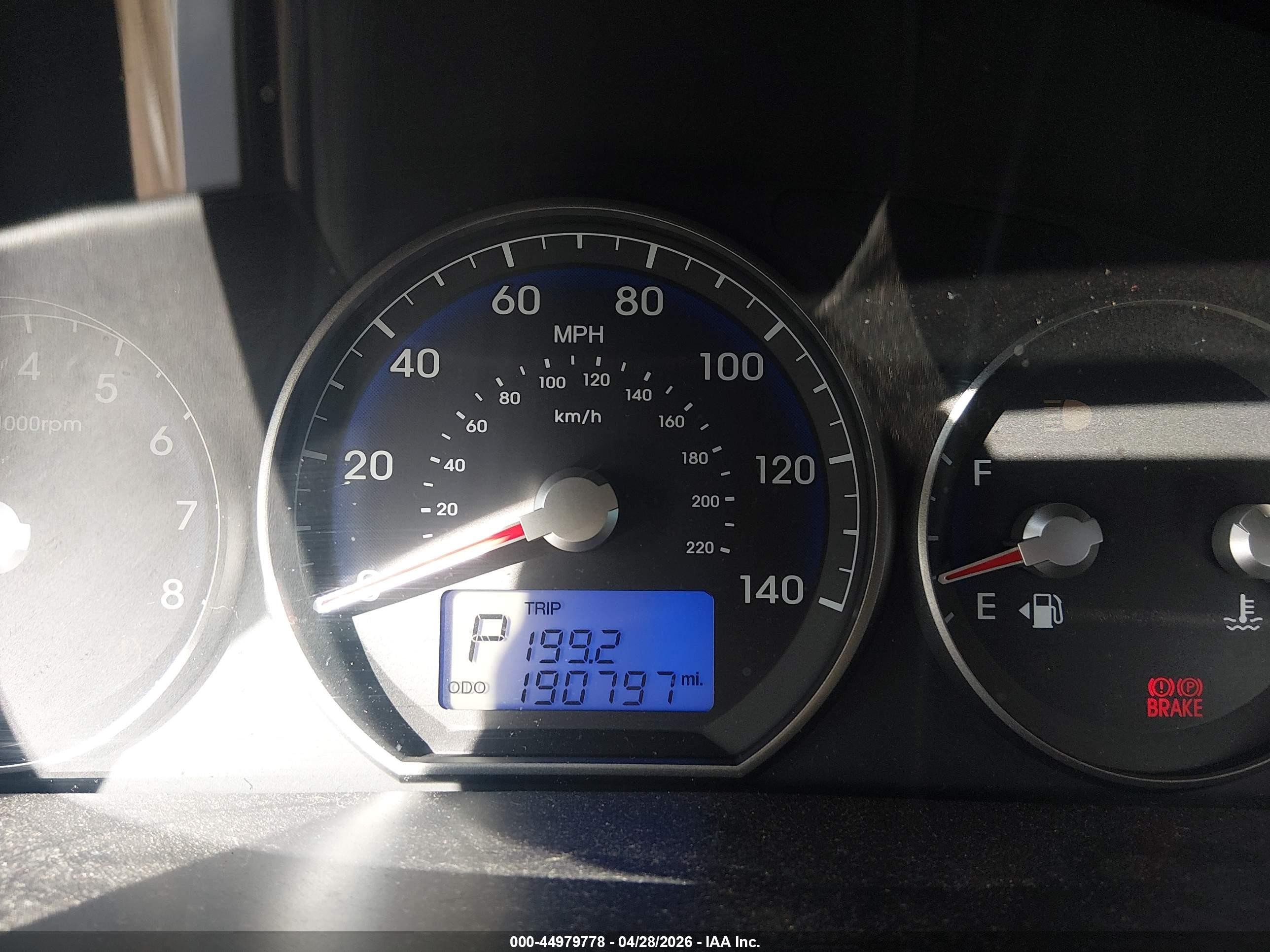 2011 Hyundai Santa Fe Se White vin: 5XYZHDAG9BG042120