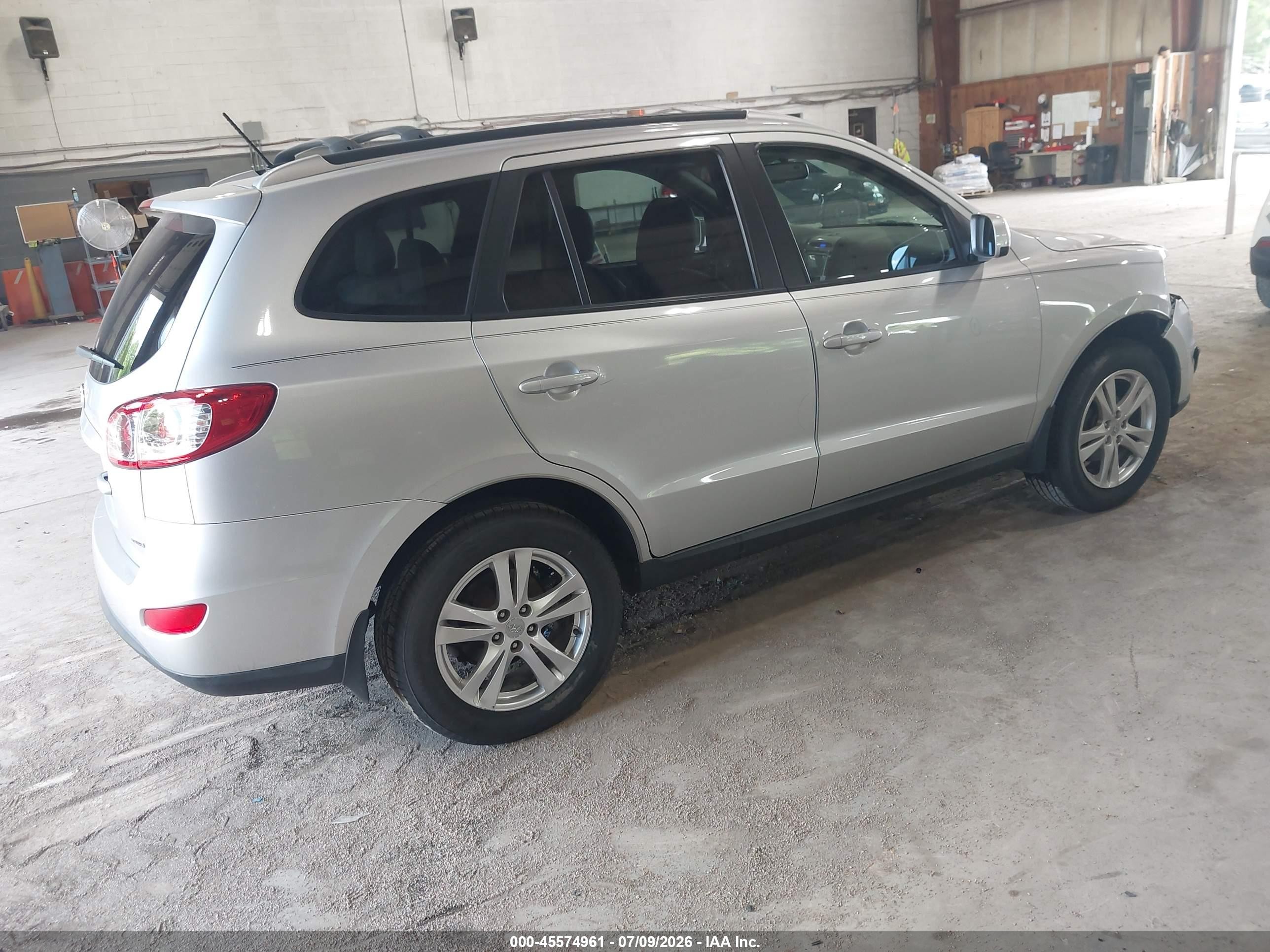 2012 Hyundai Santa Fe Se Серый vin: 5XYZHDAG9CG136600
