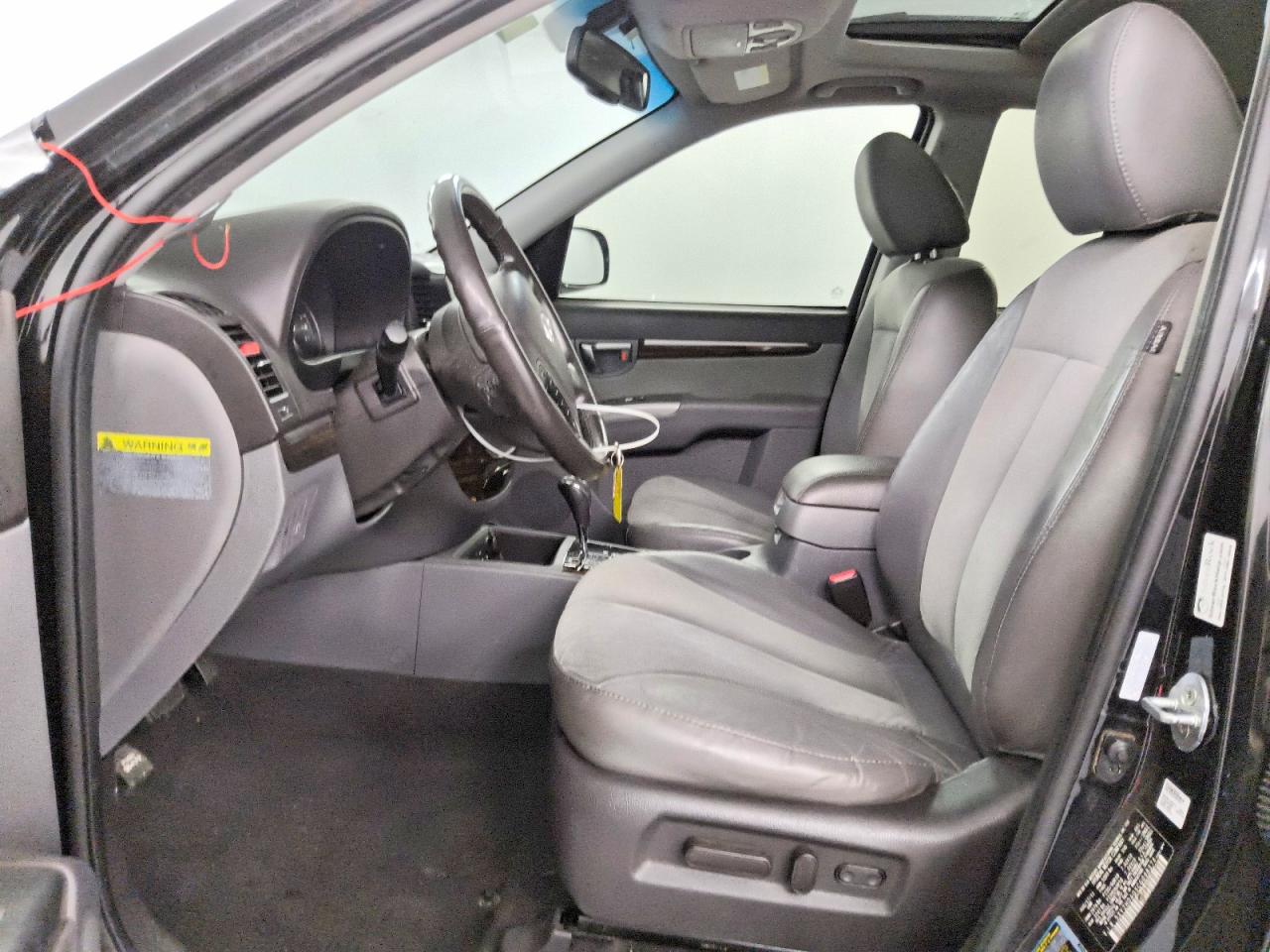2012 Hyundai Santa Fe Se Black vin: 5XYZHDAGXCG098374