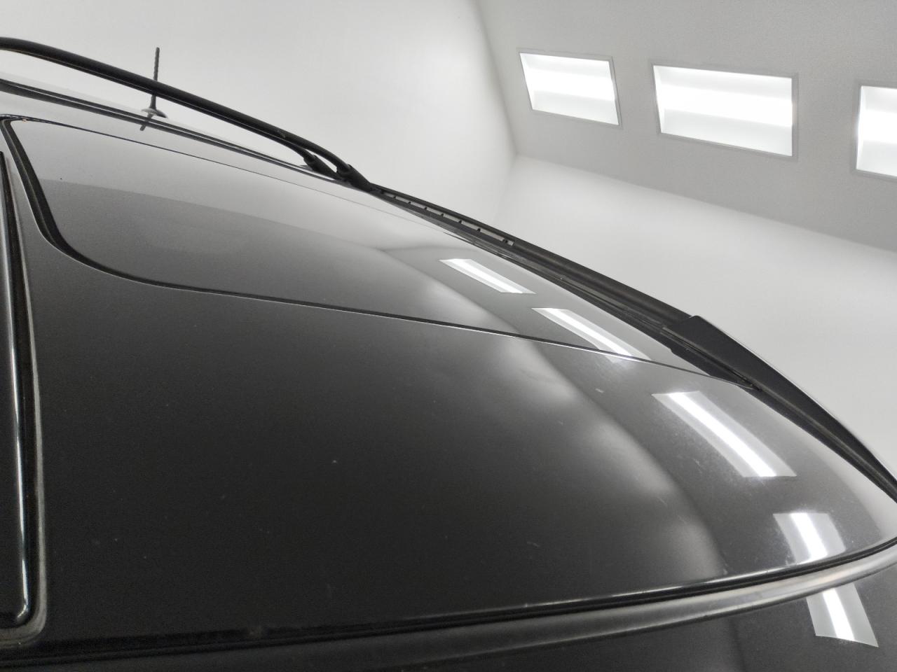2012 Hyundai Santa Fe Se Black vin: 5XYZHDAGXCG098374 Damage: Roof Panel, Chipped, 2