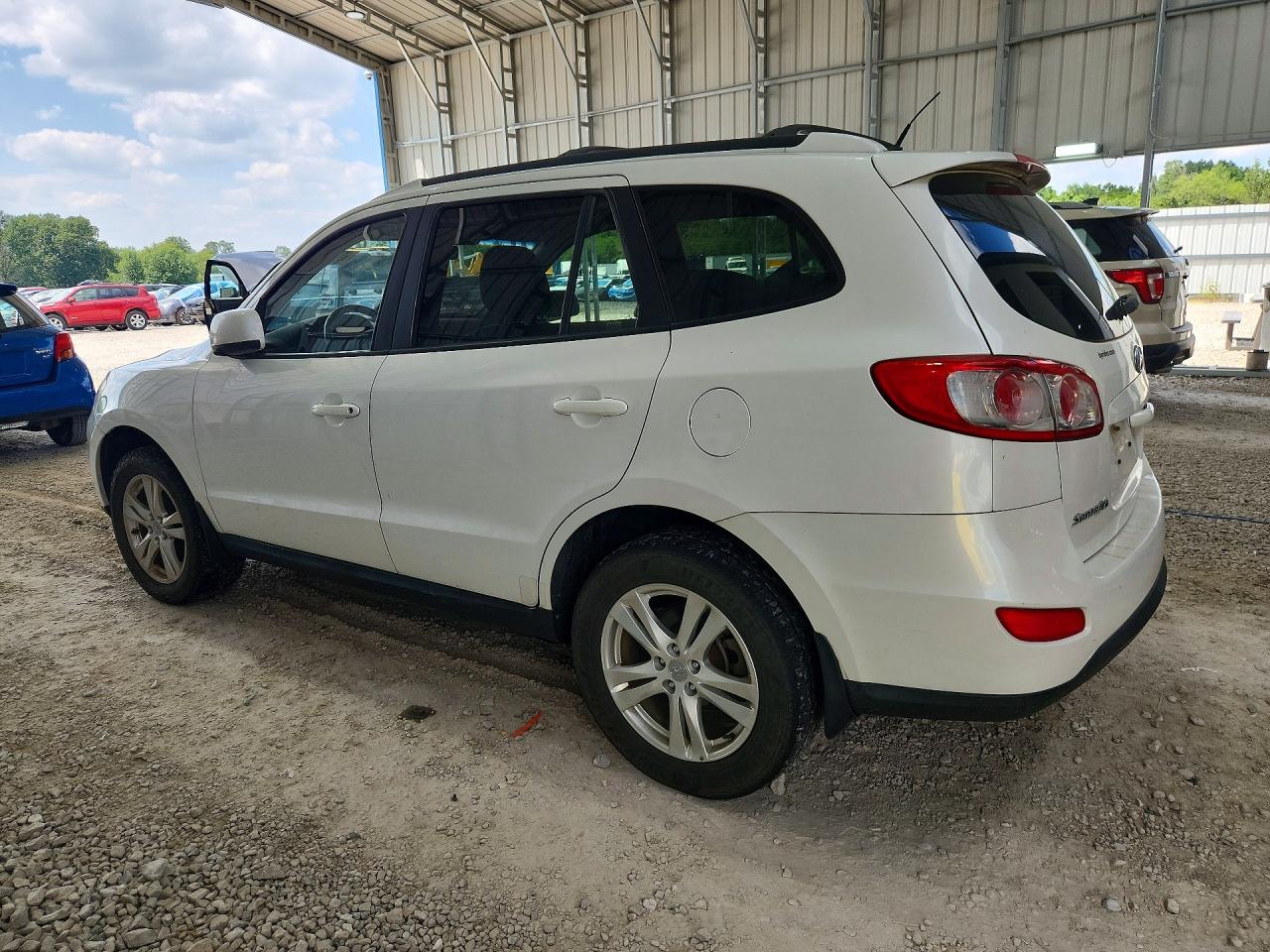 2012 Hyundai Santa Fe Se White vin: 5XYZHDAGXCG105680