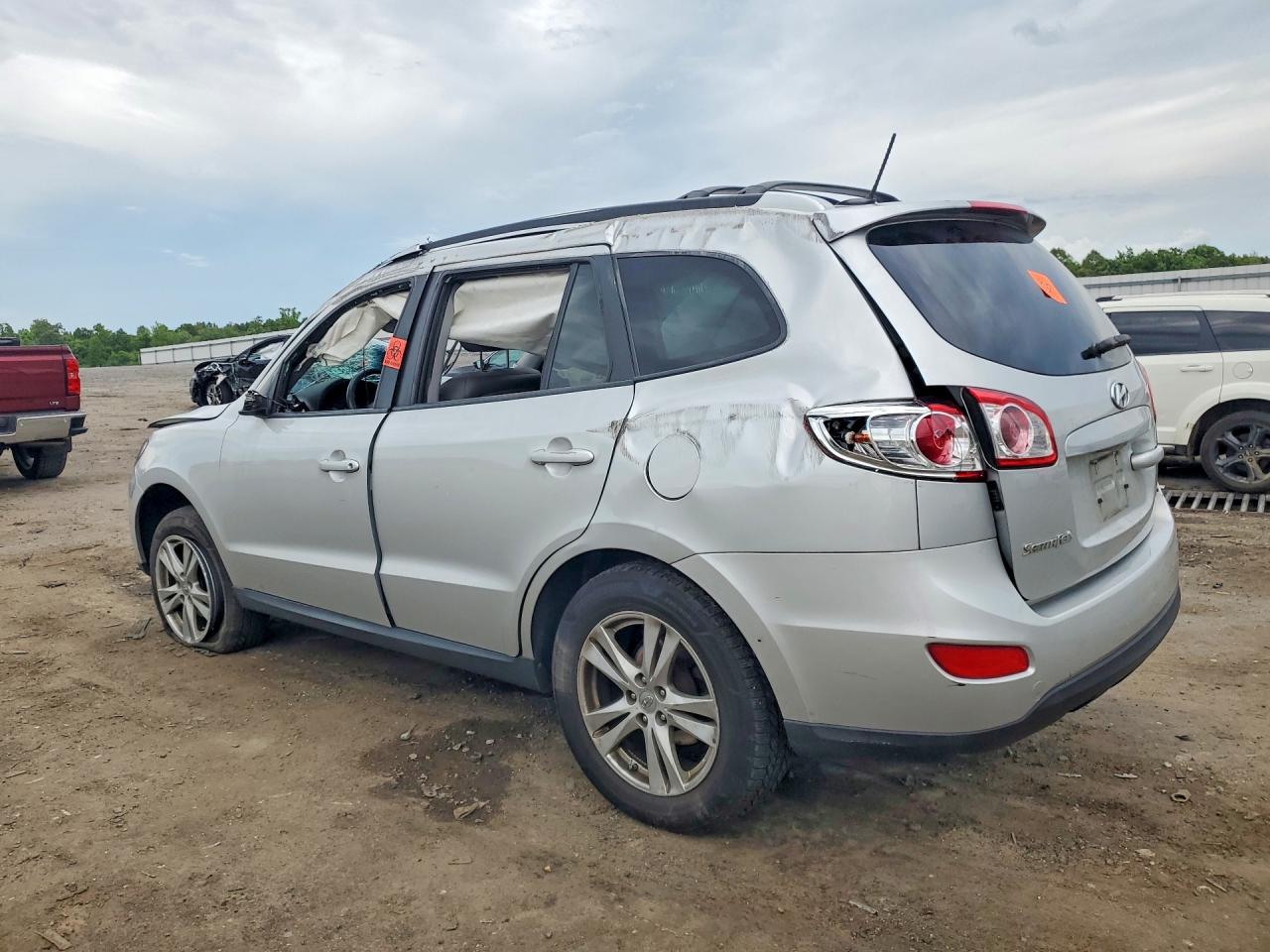2012 Hyundai Santa Fe Se Silver vin: 5XYZHDAGXCG117523