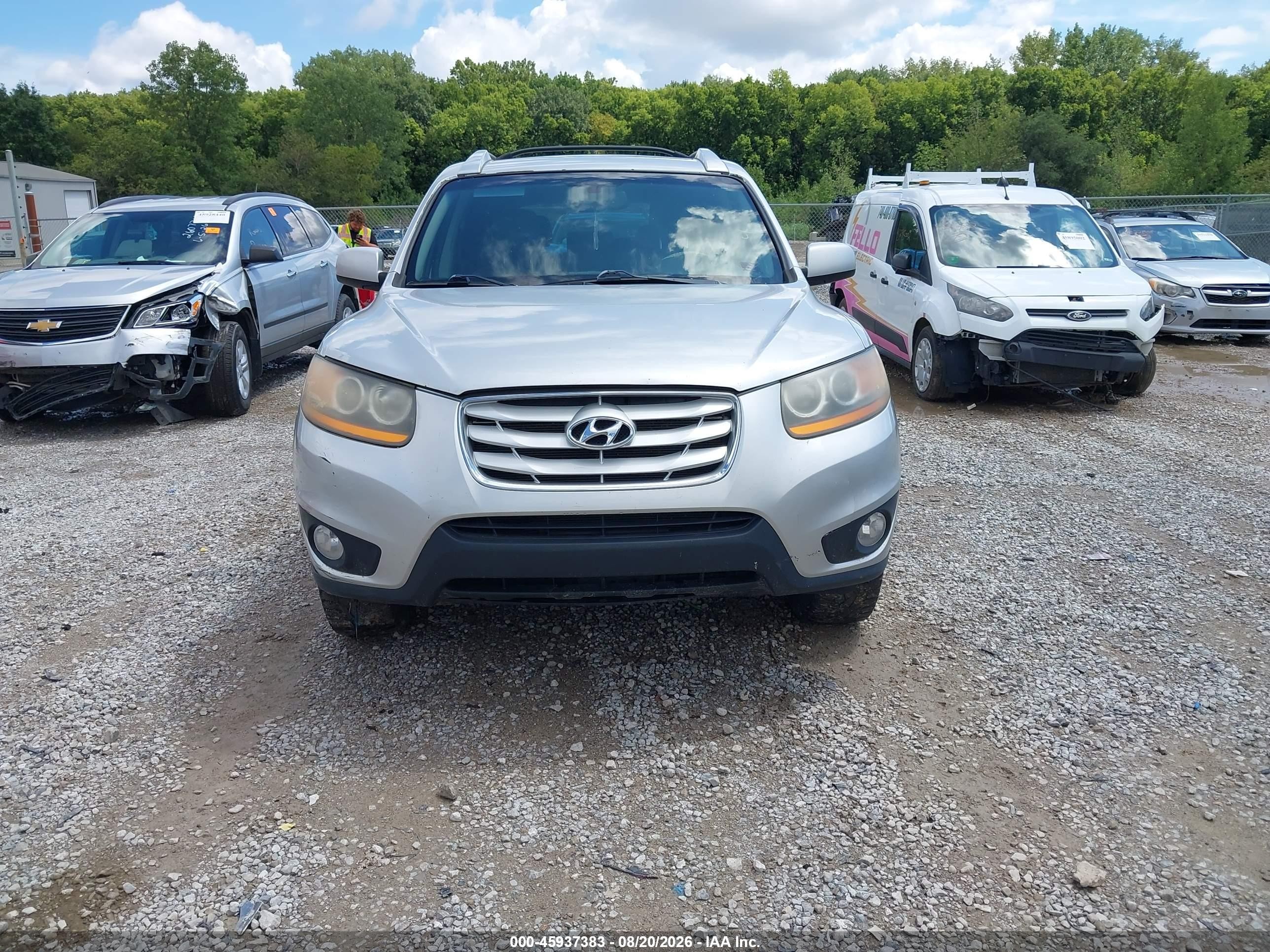 2011 Hyundai Santa Fe Limited Silver vin: 5XYZK3AB1BG076262