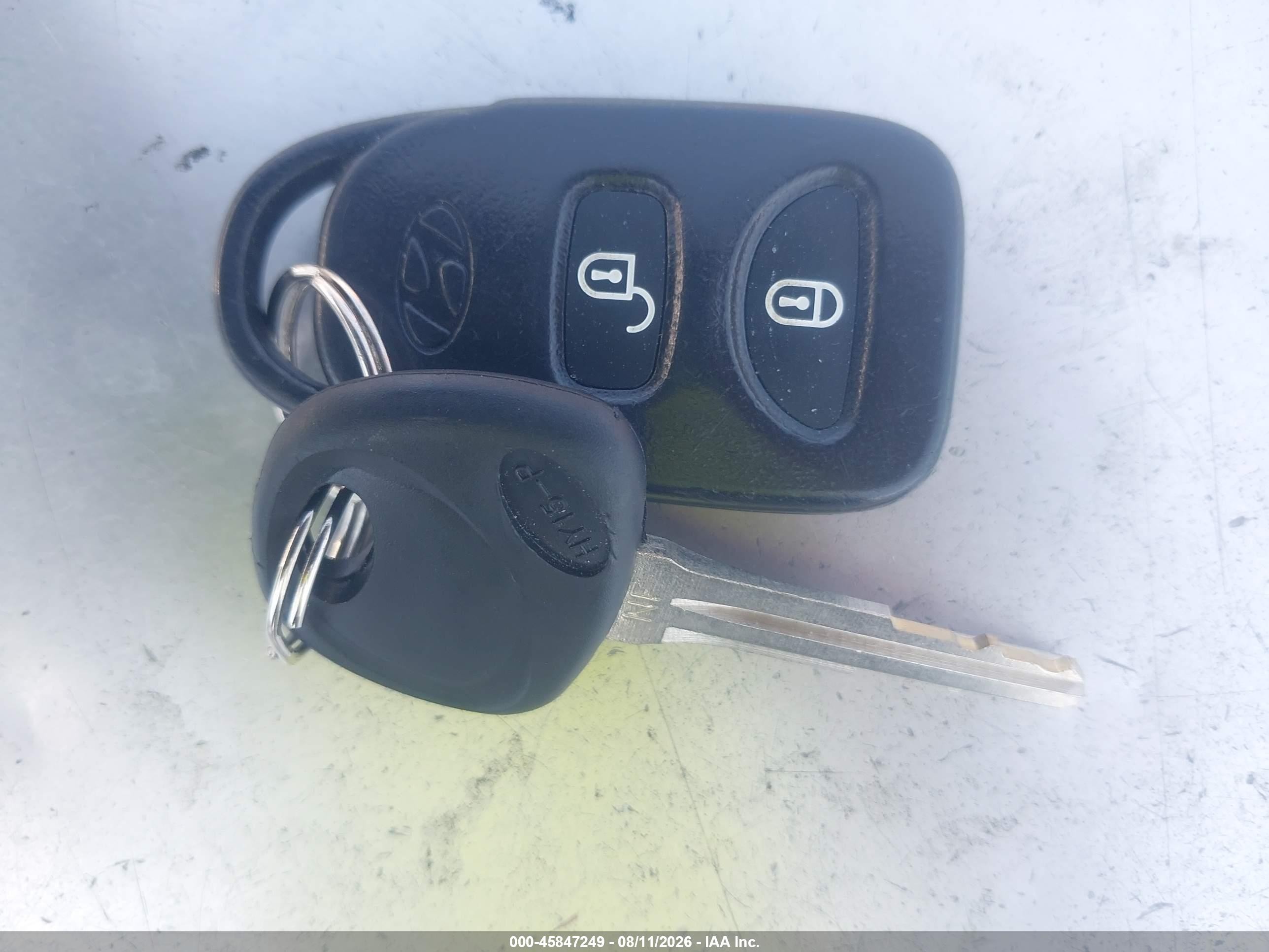 2012 Hyundai Santa Fe Limited Silver vin: 5XYZK3AB3CG134762