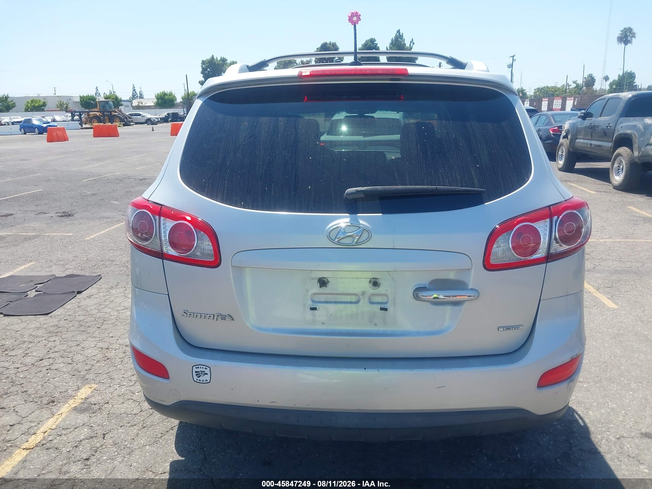 2012 Hyundai Santa Fe Limited Silver vin: 5XYZK3AB3CG134762