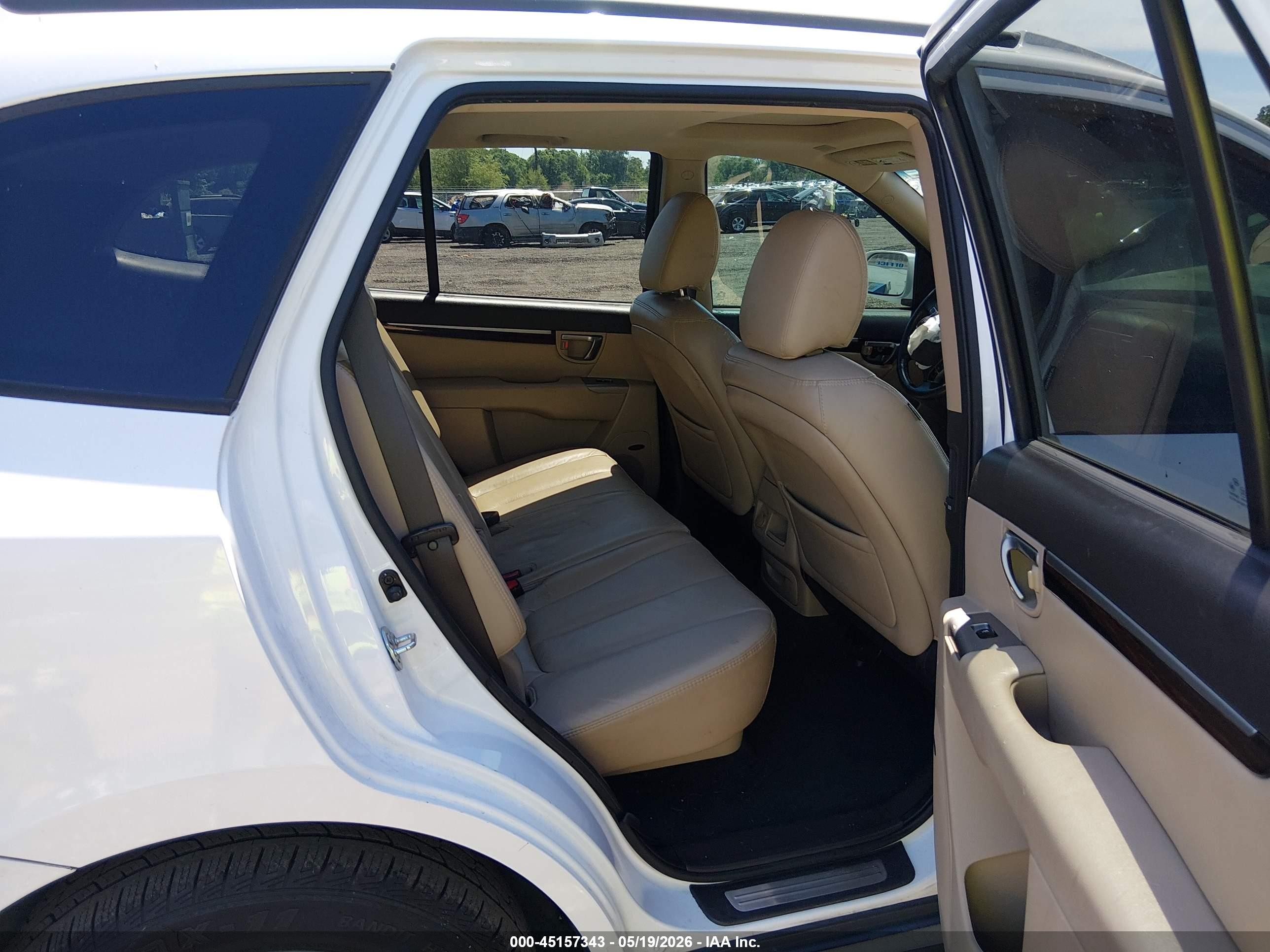 2011 Hyundai Santa Fe Limited White vin: 5XYZK3AB4BG047404