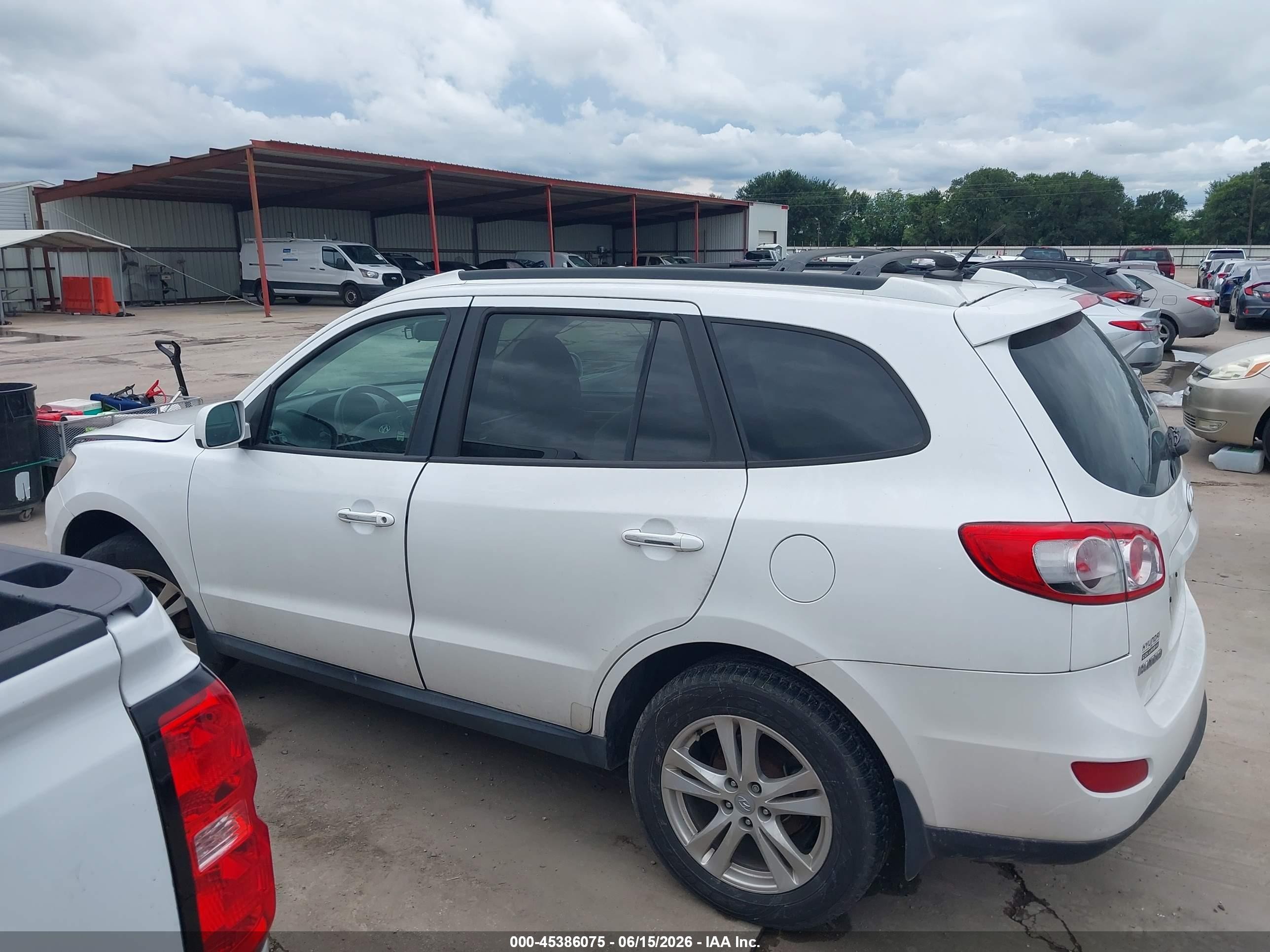 2011 Hyundai Santa Fe Limited White vin: 5XYZK3AB4BG048780