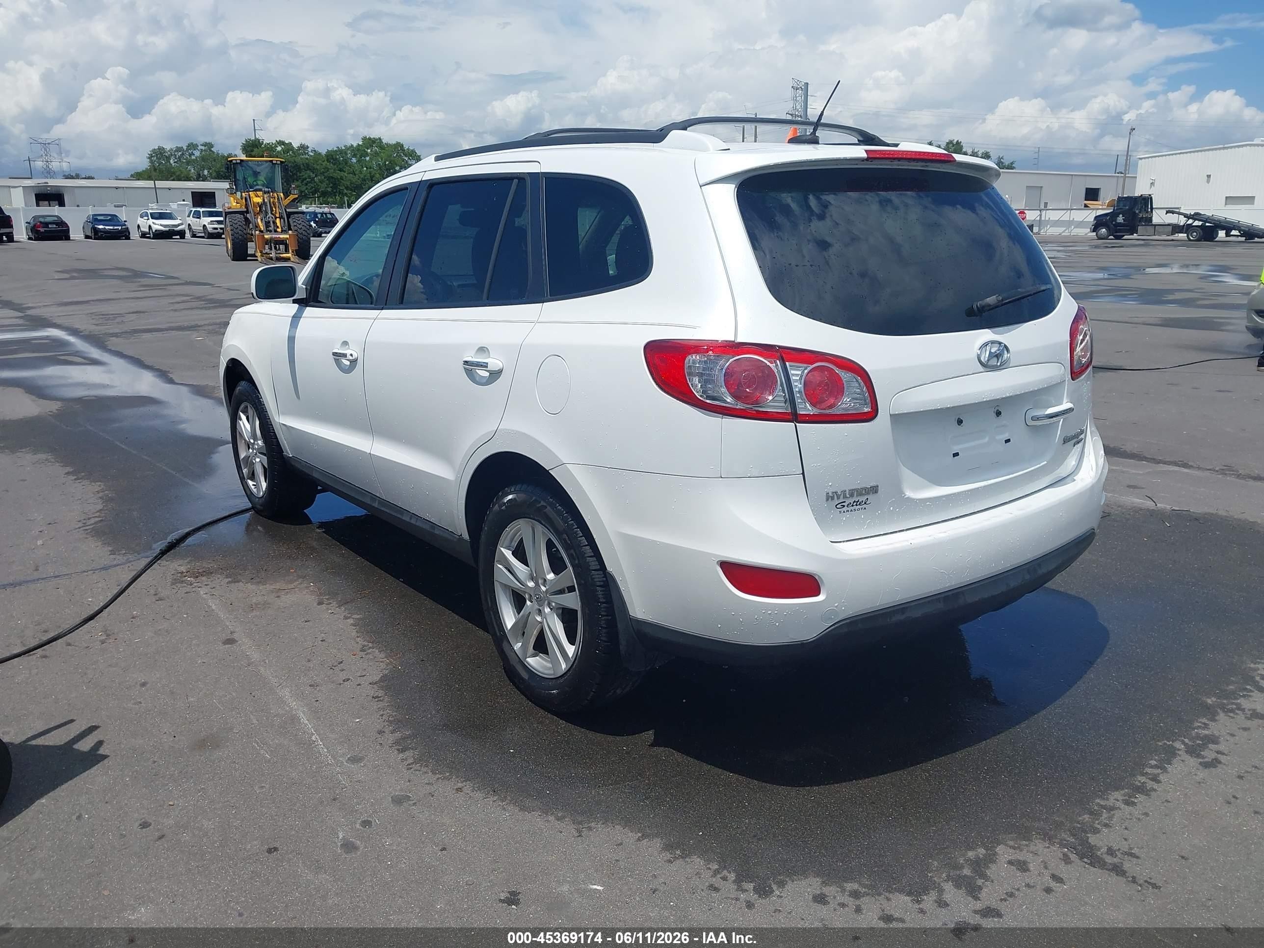 2011 Hyundai Santa Fe Limited White vin: 5XYZK3AB5BG043832