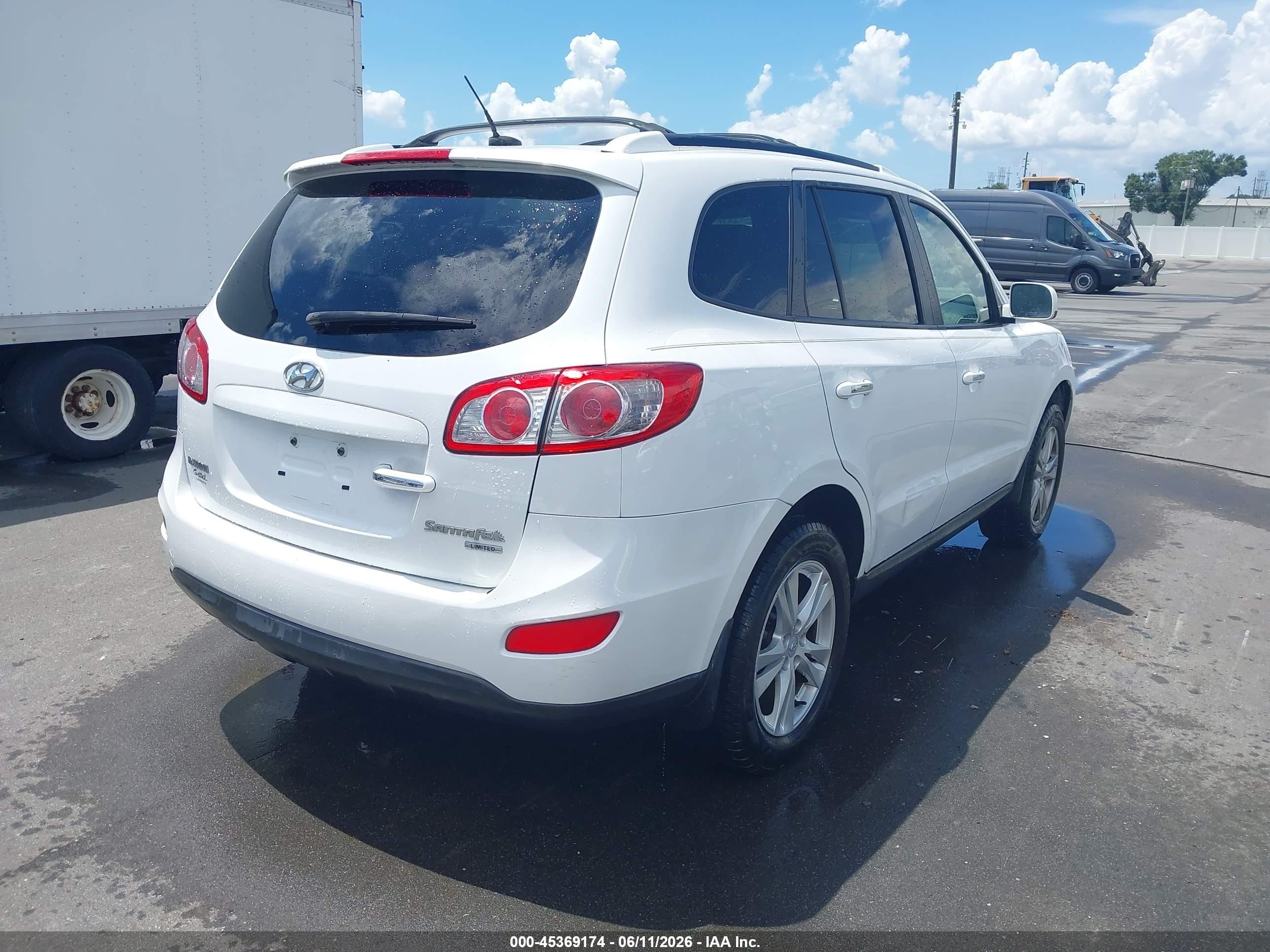 2011 Hyundai Santa Fe Limited White vin: 5XYZK3AB5BG043832
