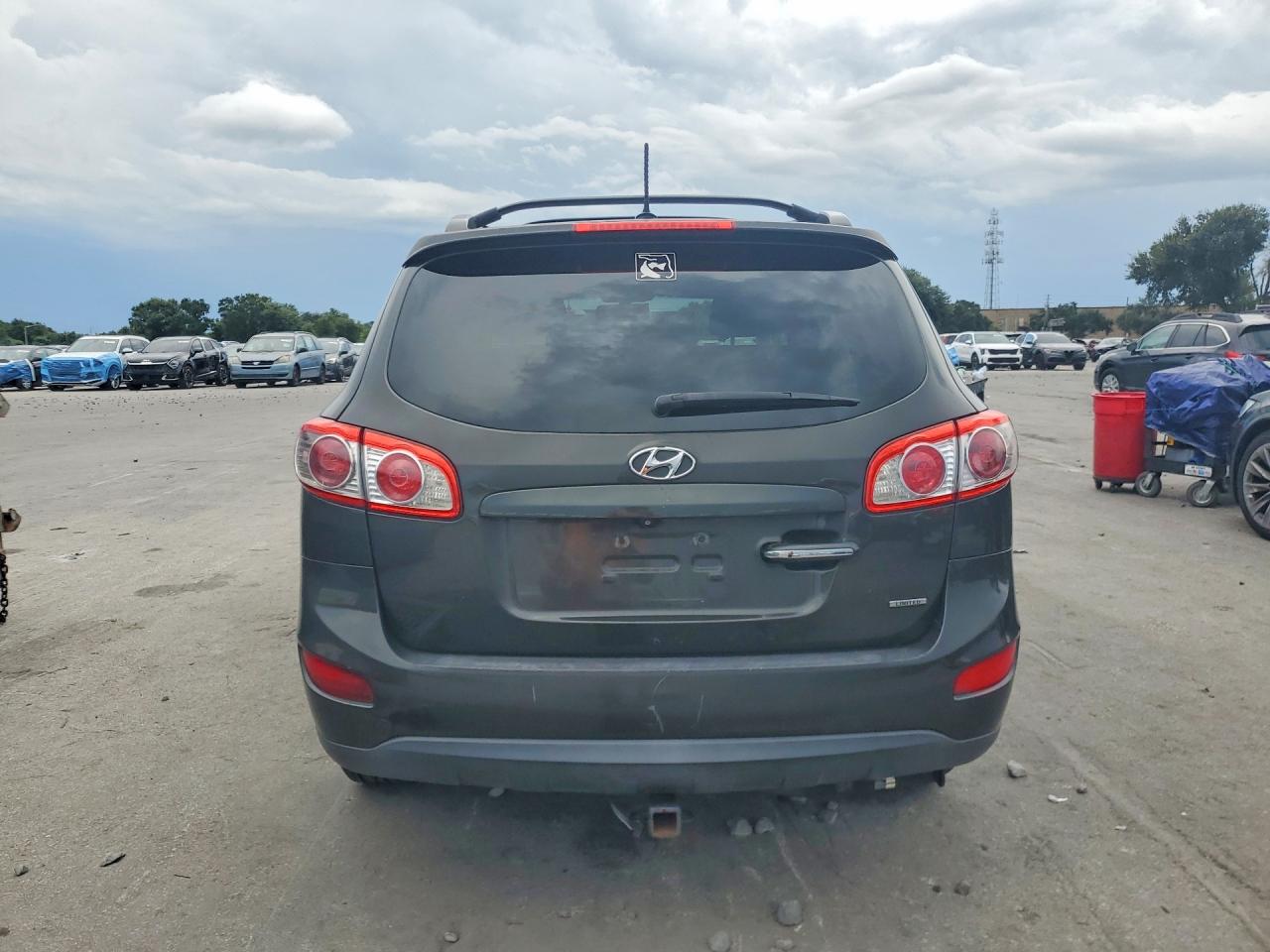 2011 Hyundai Santa Fe Limited Gray vin: 5XYZK3AB5BG044124