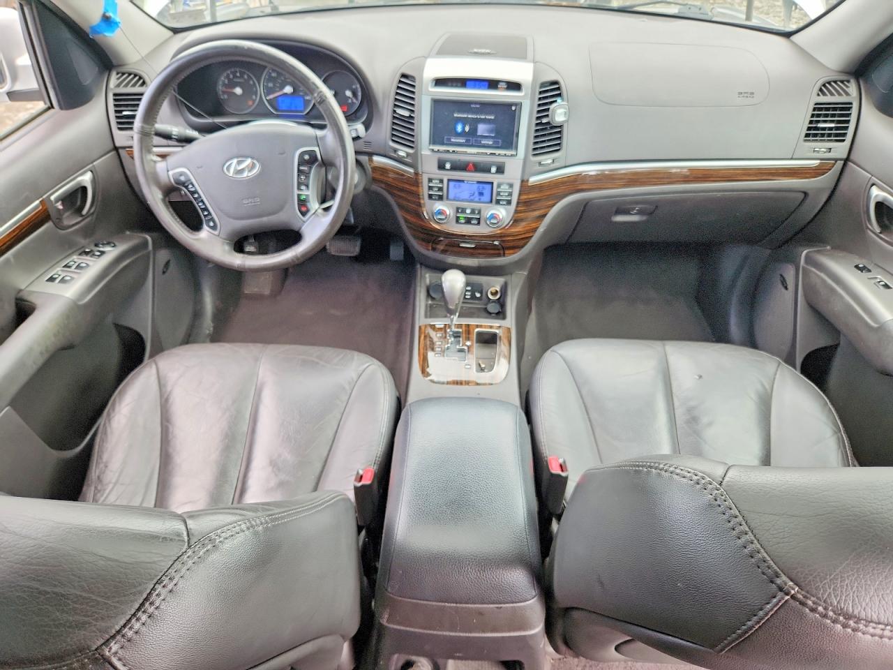 2012 Hyundai Santa Fe Limited Silver vin: 5XYZK3AB5CG140028