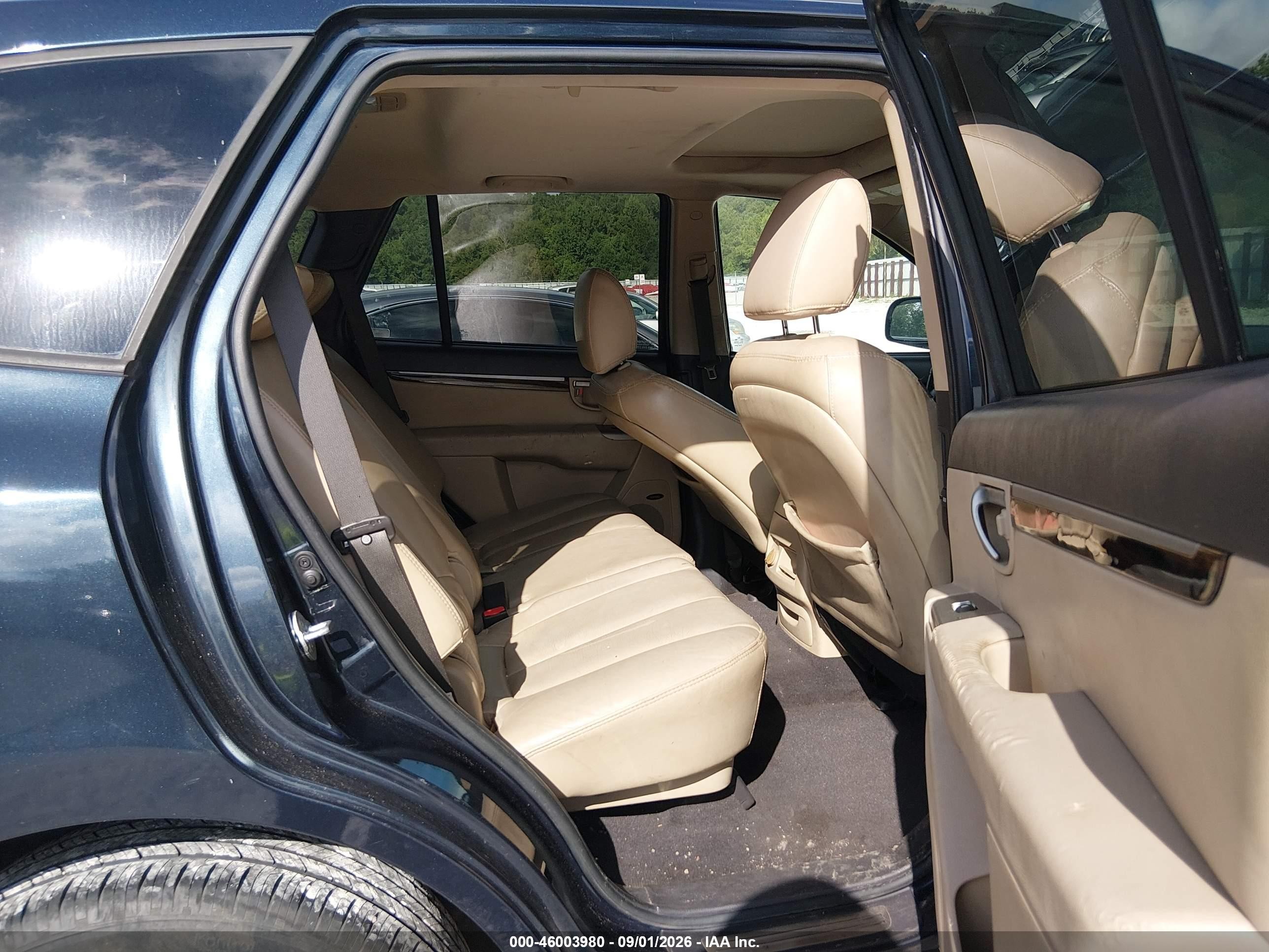 2012 Hyundai Santa Fe Limited Dark Blue vin: 5XYZK3AB6CG157999