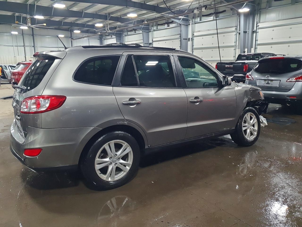 2012 Hyundai Santa Fe Limited Gray vin: 5XYZK3AB7CG113283