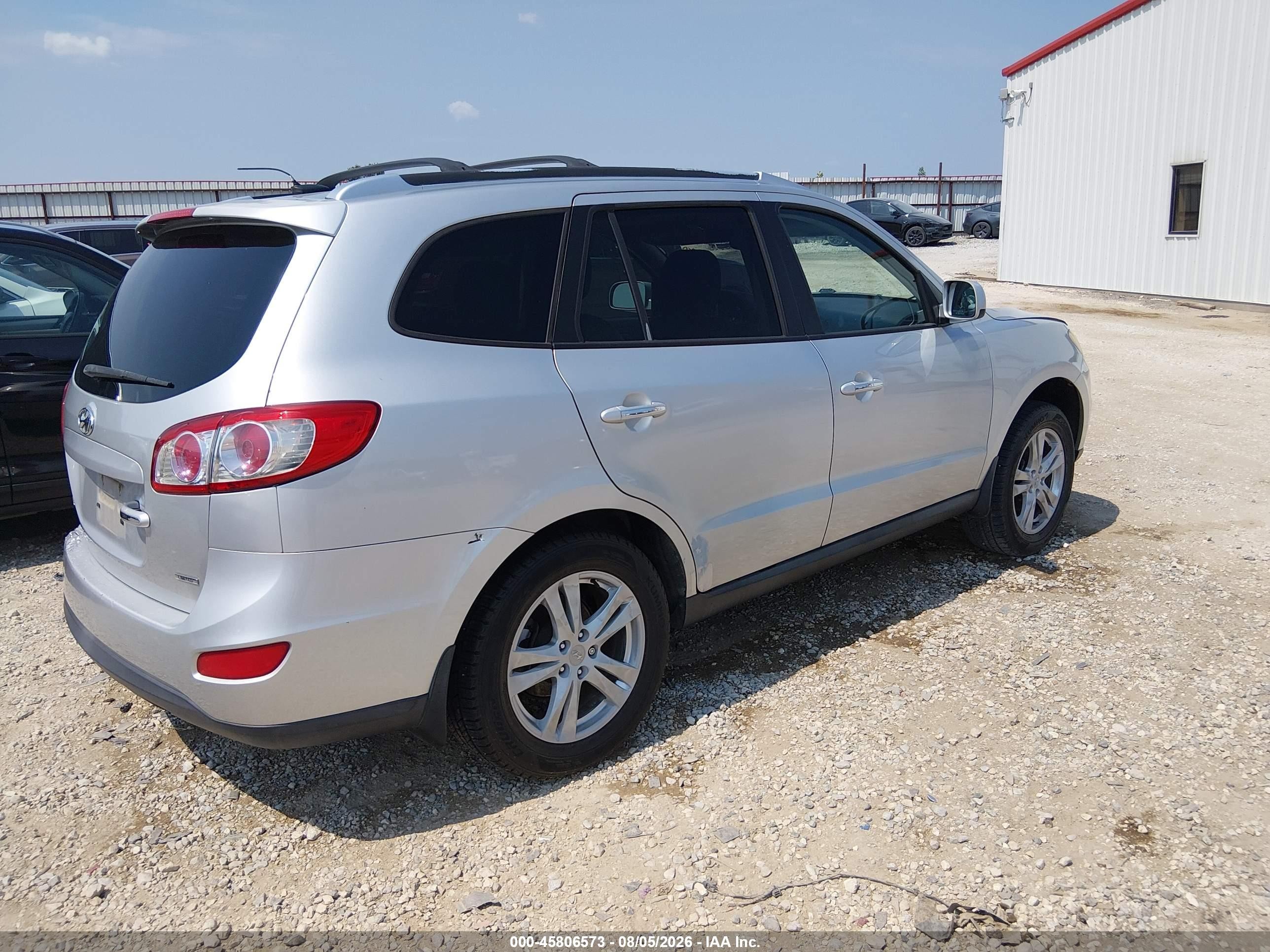2012 Hyundai Santa Fe Limited Silver vin: 5XYZK3ABXCG122446