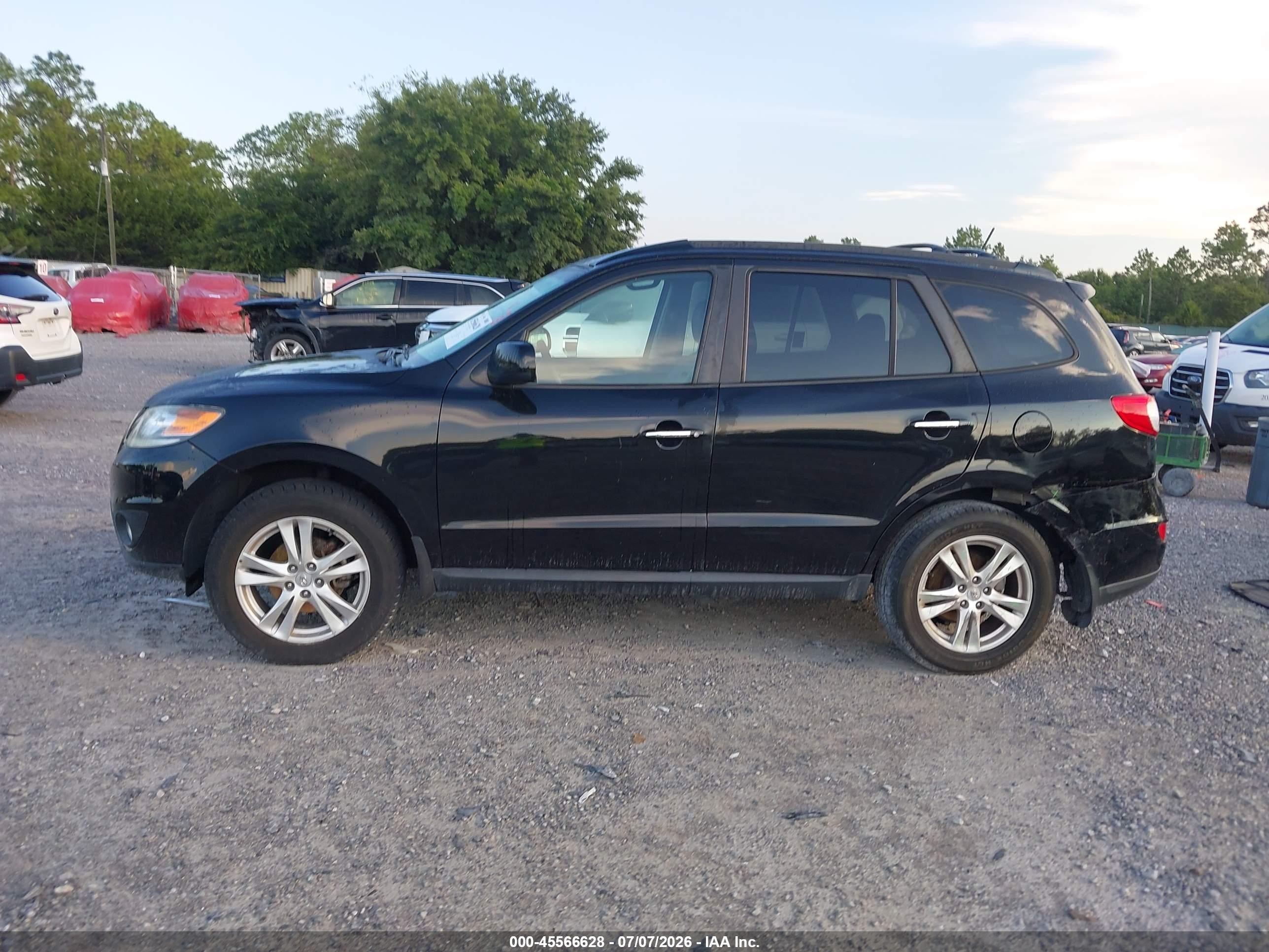 2012 Hyundai Santa Fe Limited V6 Black vin: 5XYZK4AG0CG104152