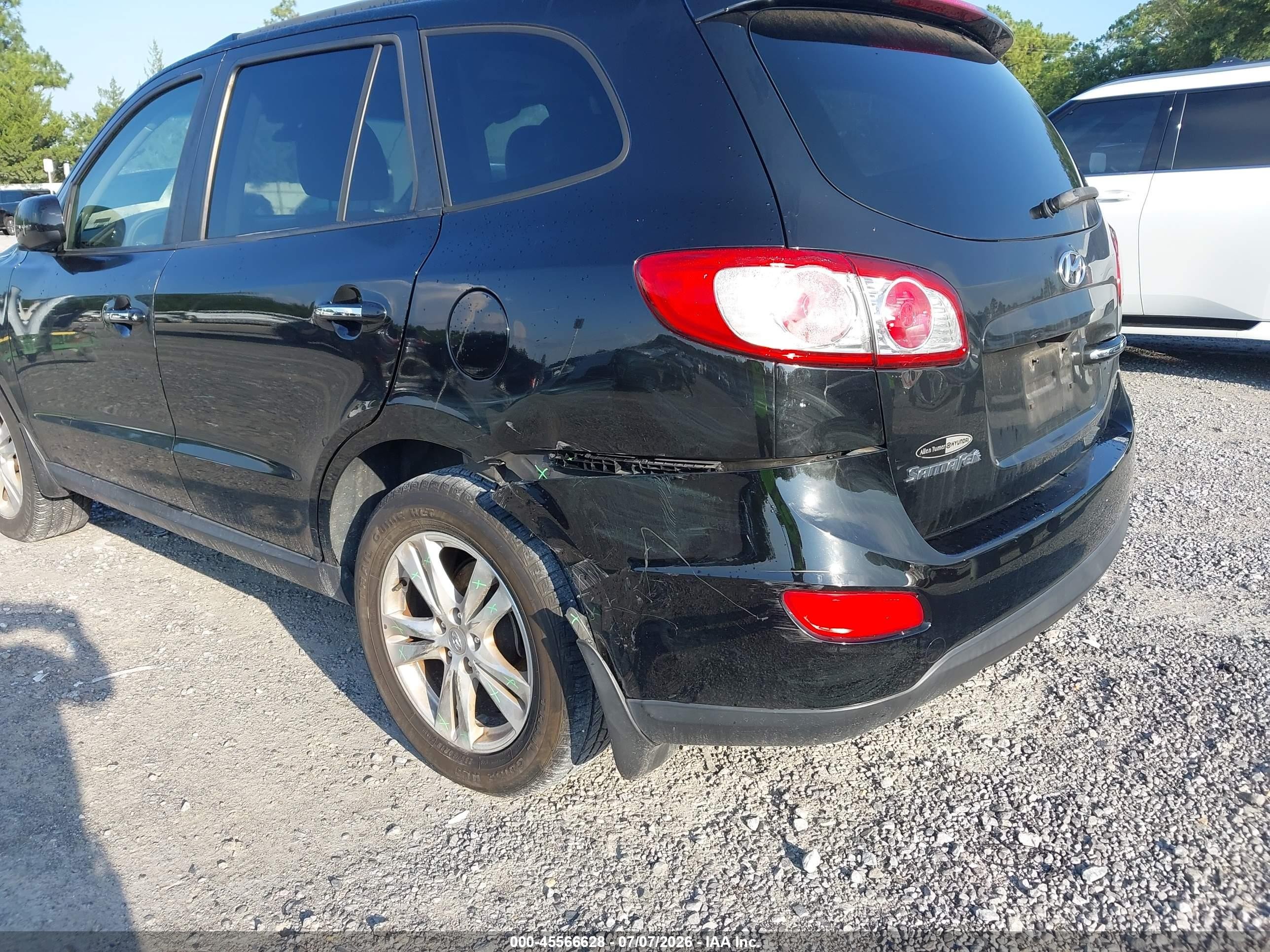 2012 Hyundai Santa Fe Limited V6 Black vin: 5XYZK4AG0CG104152