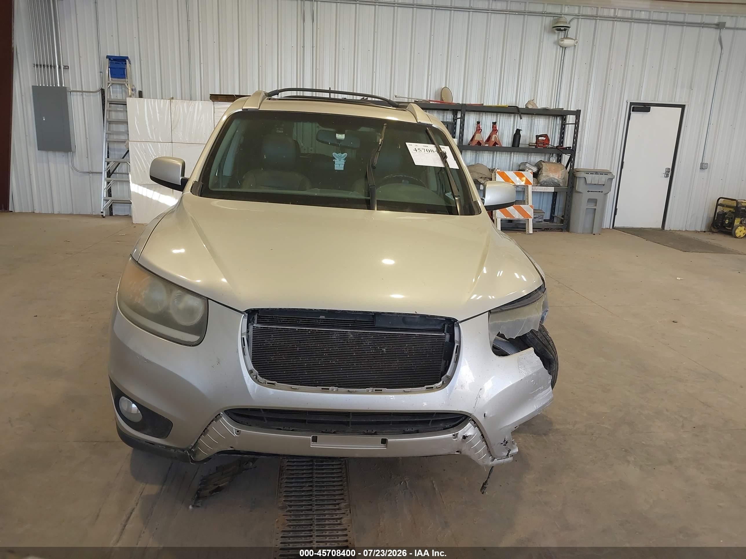 2012 Hyundai Santa Fe Limited V6 Silver vin: 5XYZK4AG3CG096970