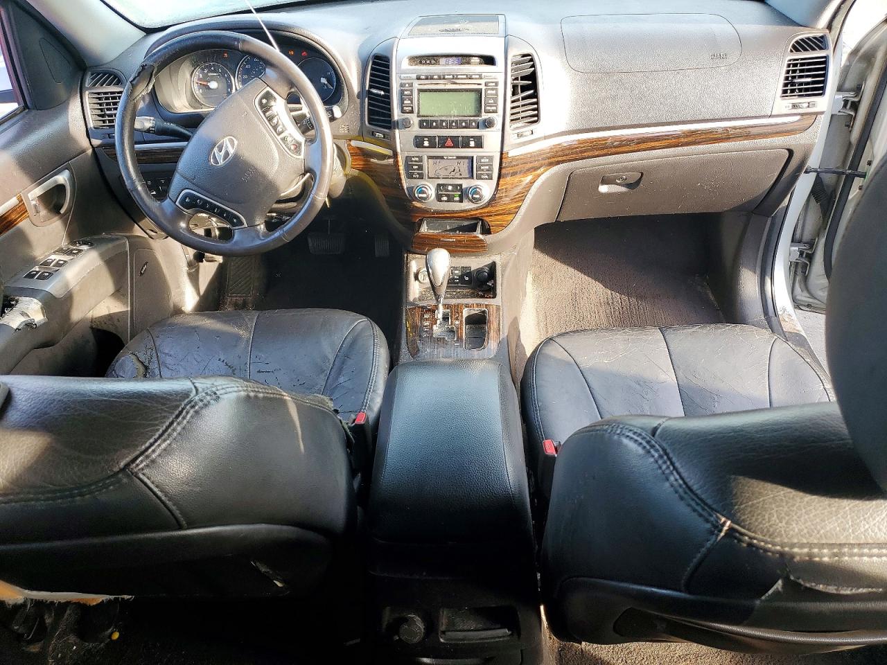 2012 Hyundai Santa Fe Limited Silver vin: 5XYZK4AG3CG123987