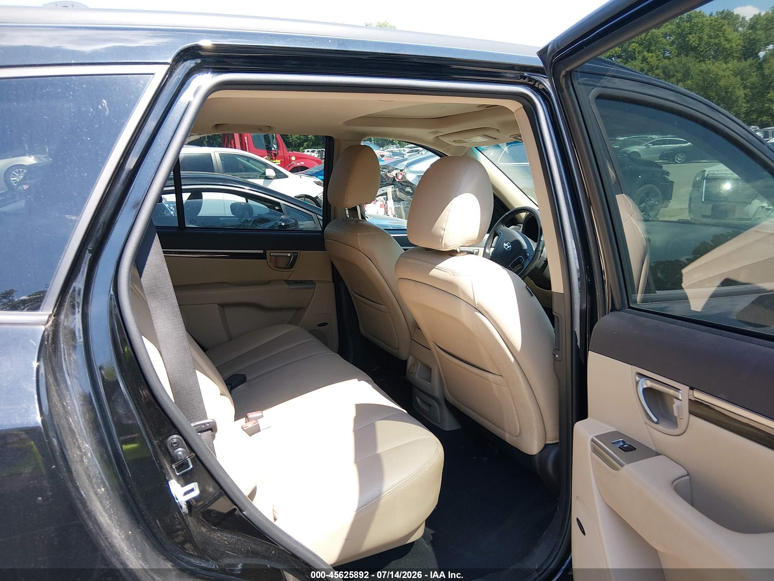 2012 Hyundai Santa Fe Limited V6 Black vin: 5XYZK4AG4CG095830