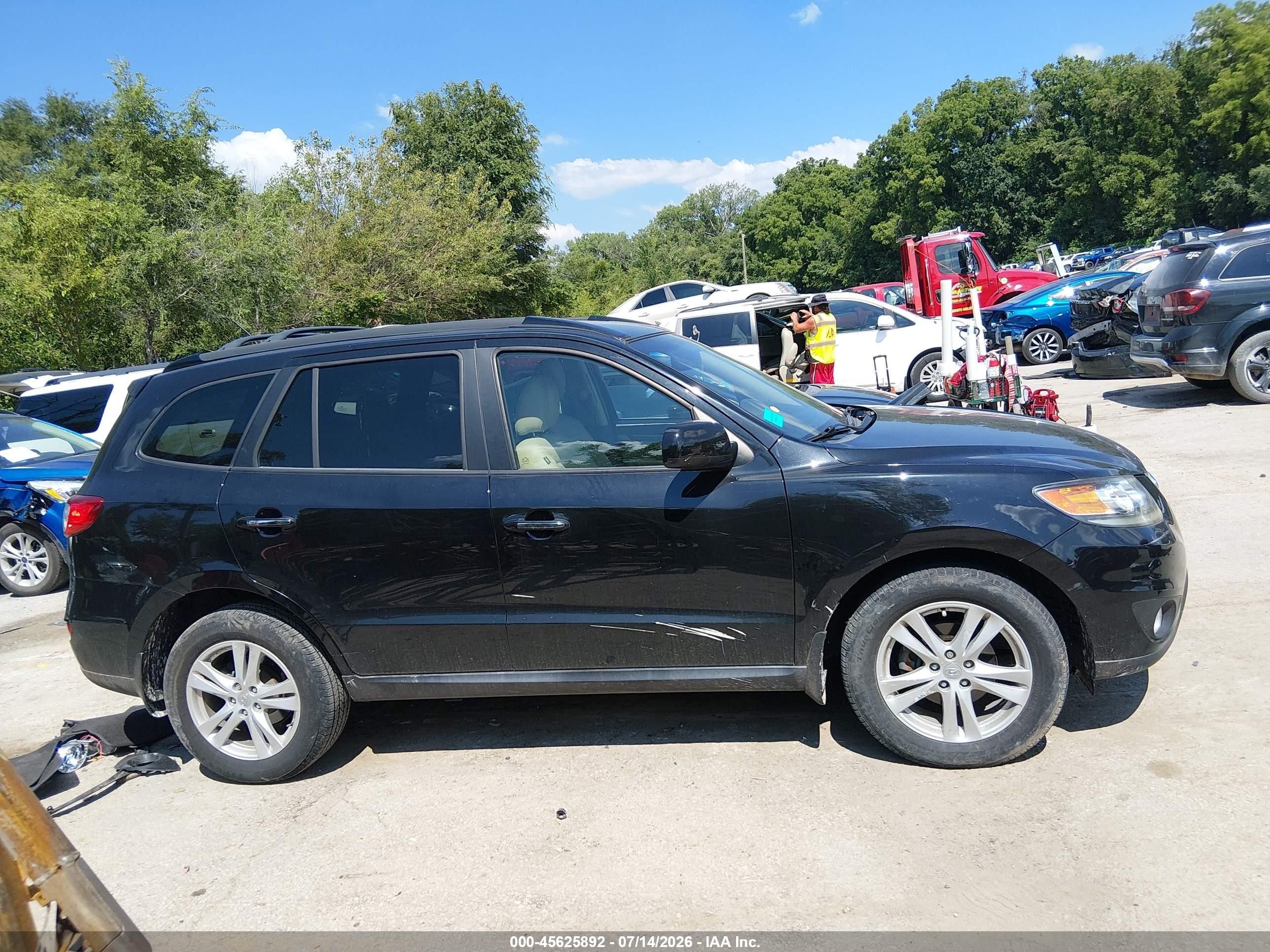 2012 Hyundai Santa Fe Limited V6 Black vin: 5XYZK4AG4CG095830