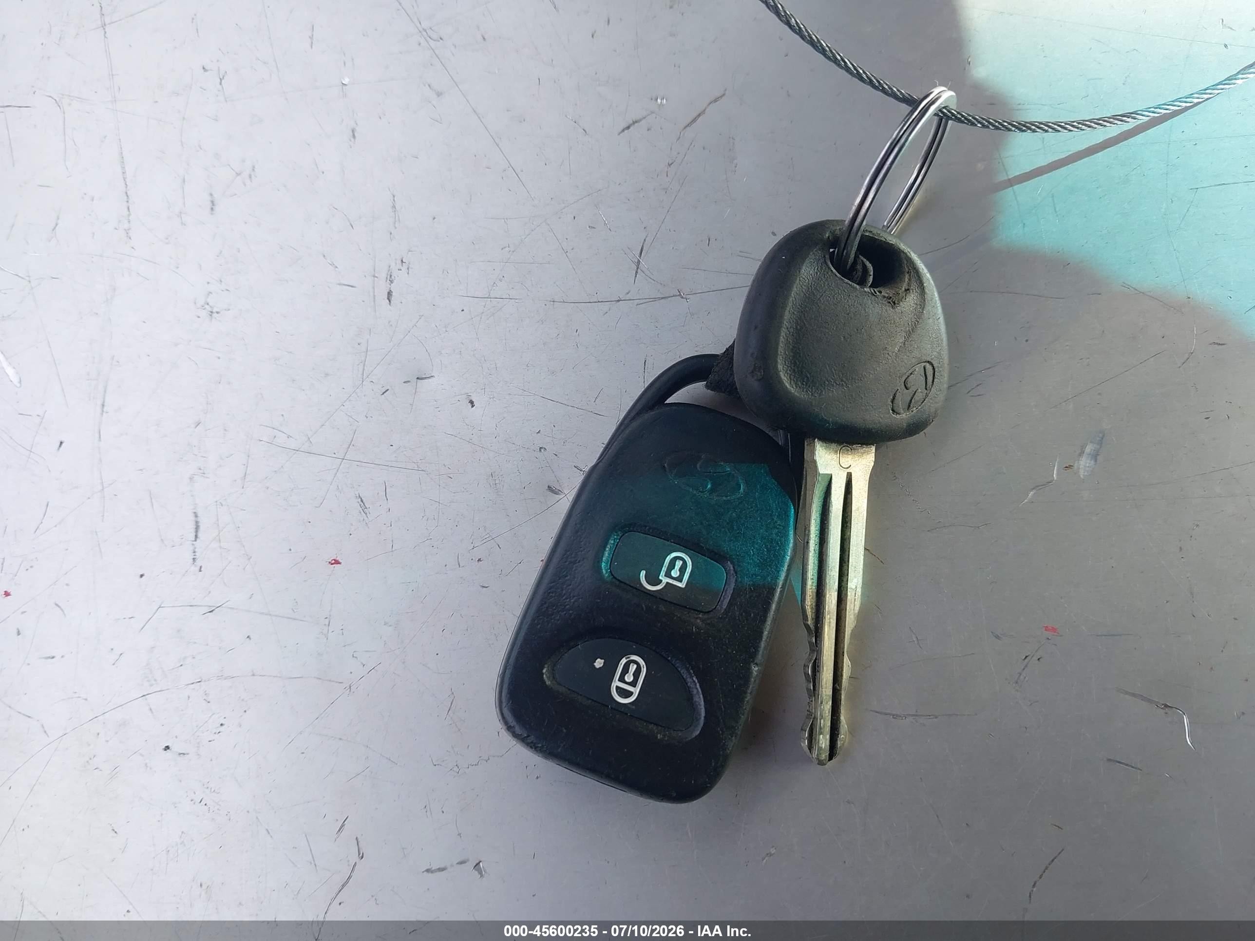 2011 Hyundai Santa Fe Limited V6 Серебряный vin: 5XYZK4AG7BG014785