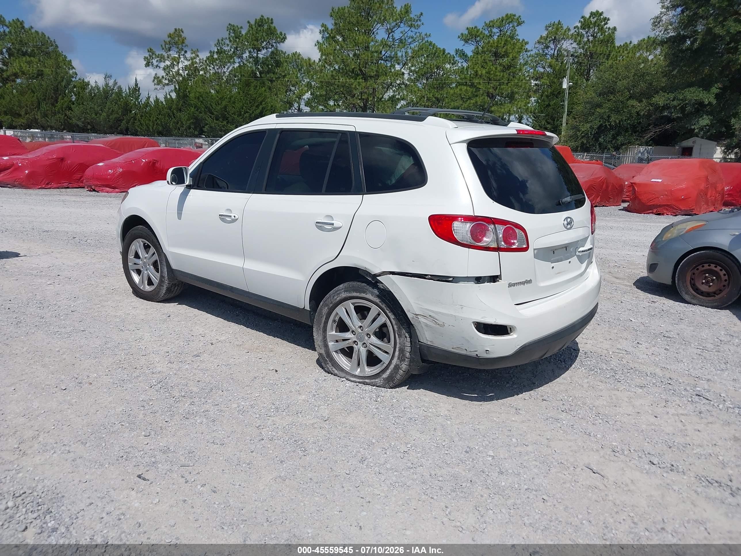 2012 Hyundai Santa Fe Limited V6 White vin: 5XYZK4AG7CG124415