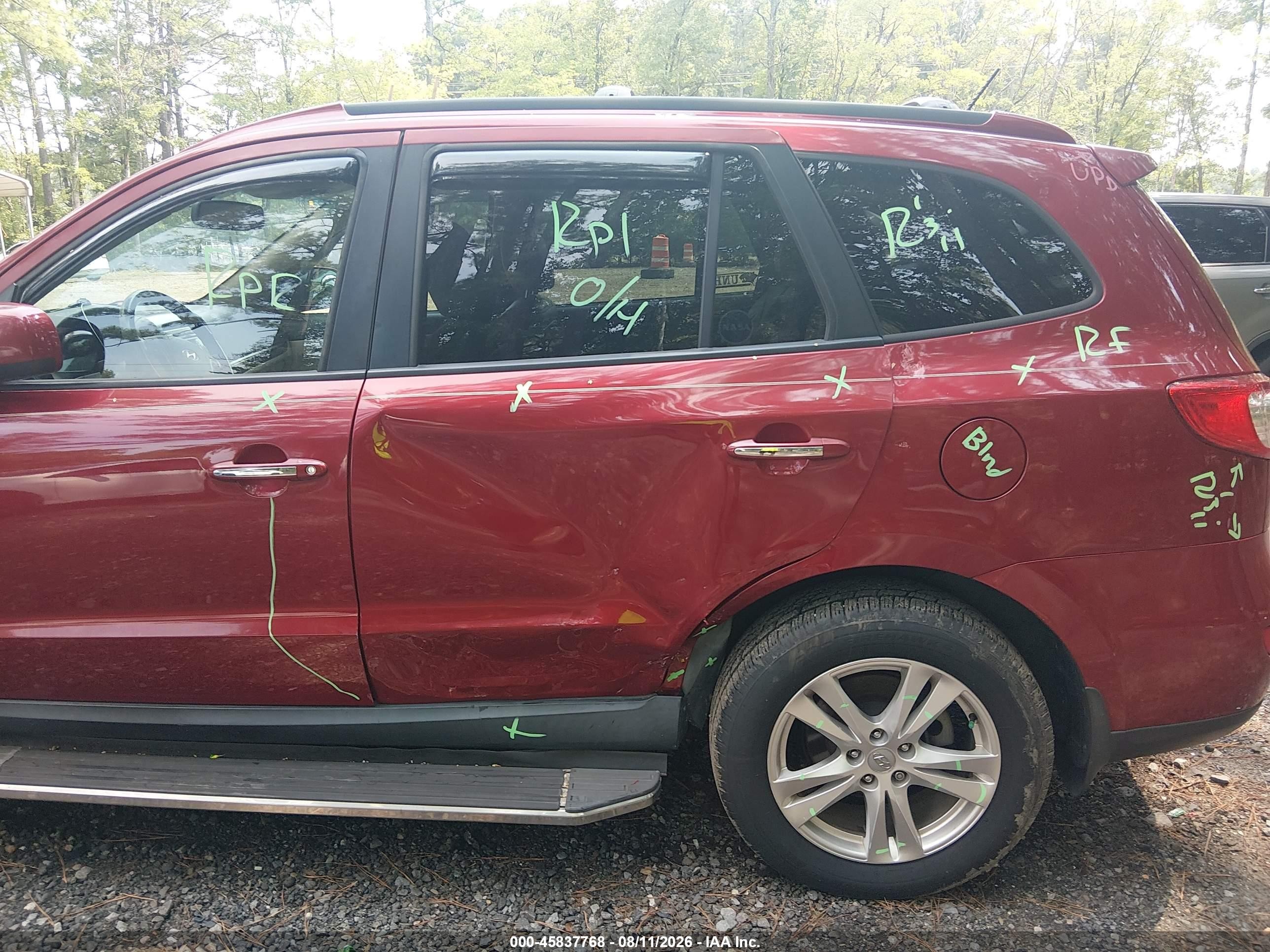 2012 Hyundai Santa Fe Limited V6 Red vin: 5XYZK4AG7CG163084