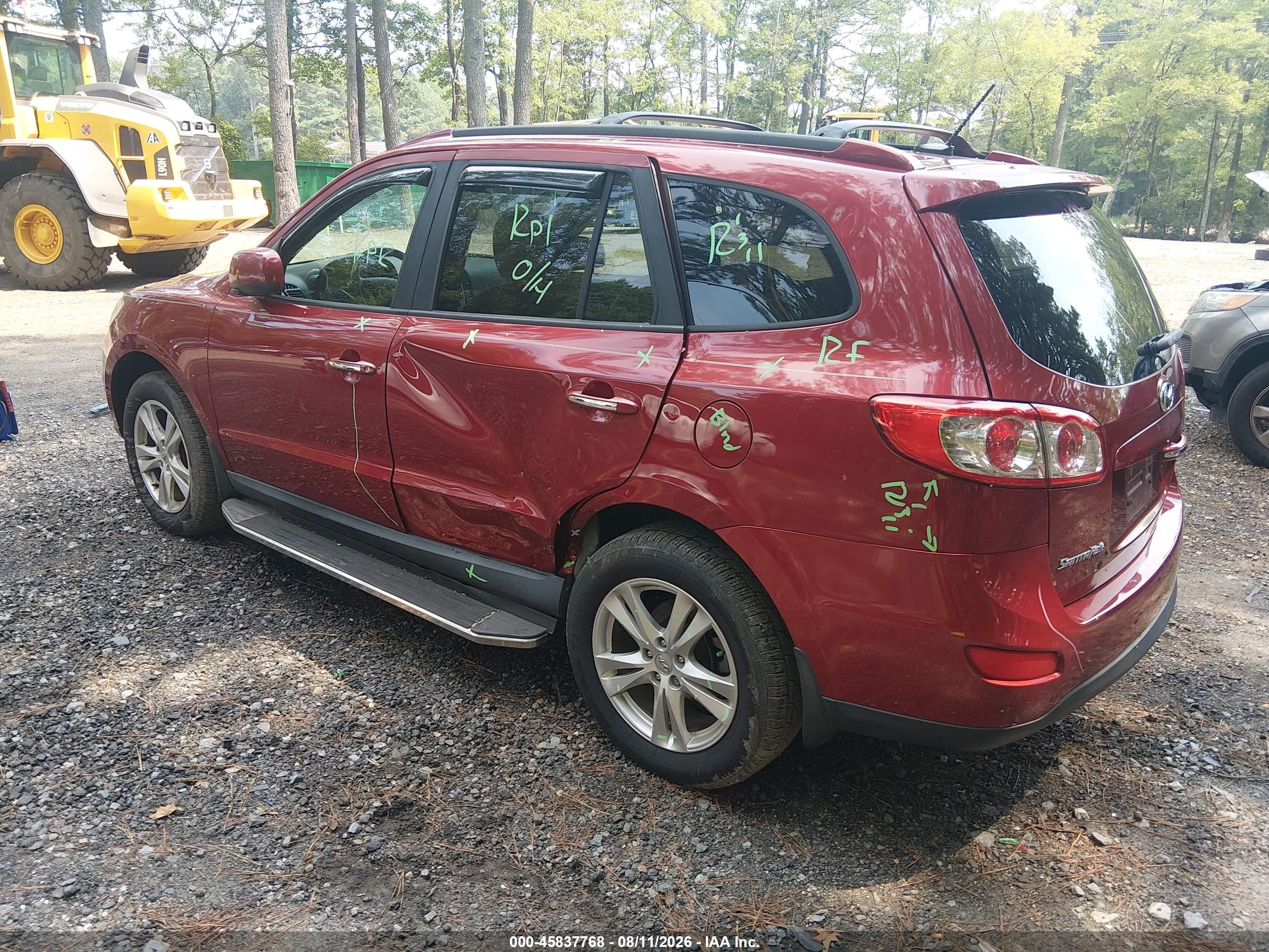 2012 Hyundai Santa Fe Limited V6 Red vin: 5XYZK4AG7CG163084