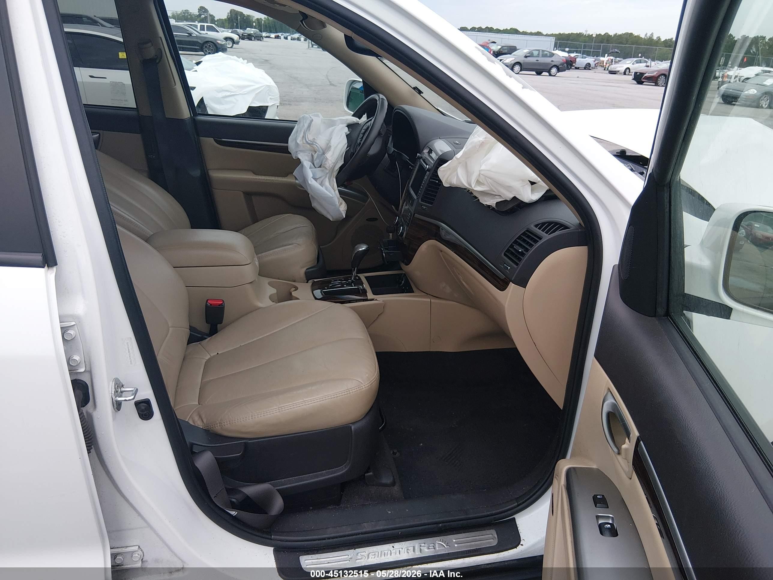 2012 Hyundai Santa Fe Limited V6 Белый vin: 5XYZK4AG7CG167202